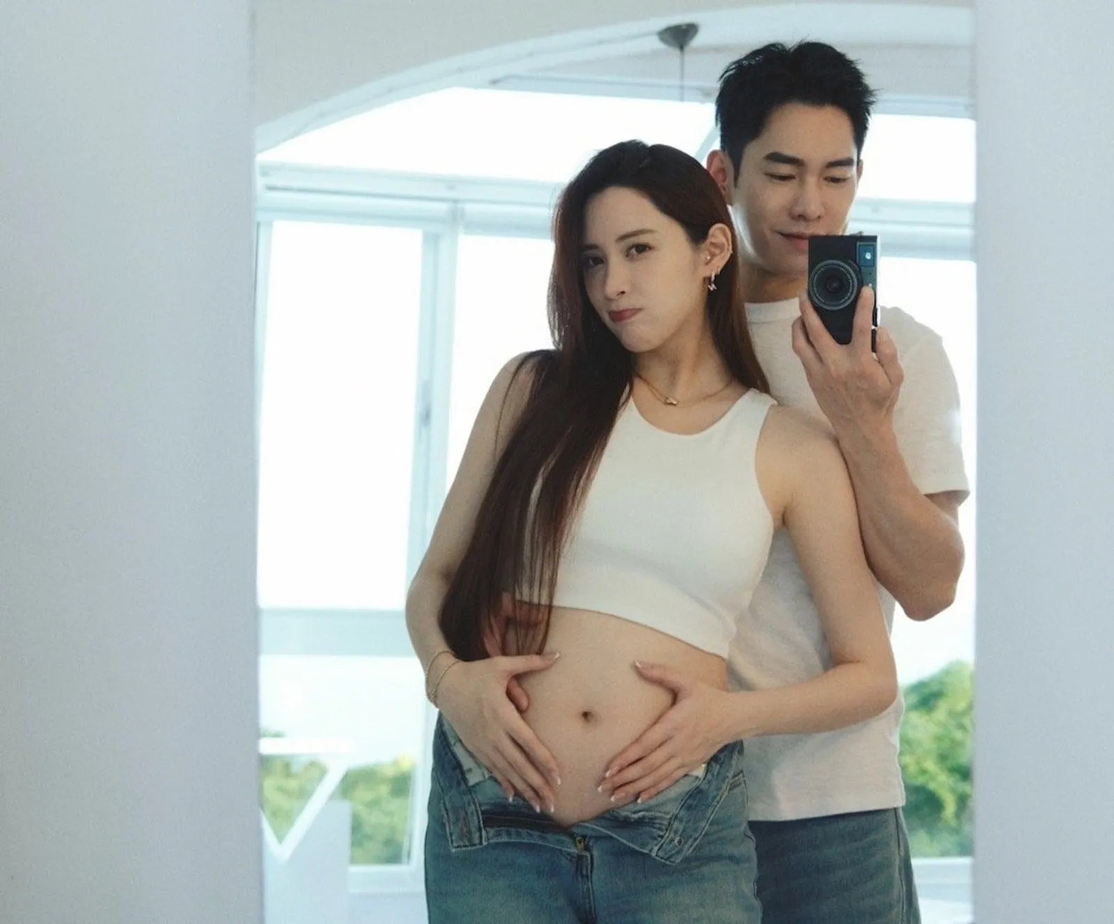 歐陽妮妮一家近期定居中國。（翻攝自歐陽妮妮微博）