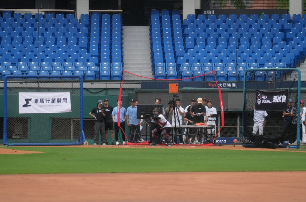 美國最大的獨立球探組織「Prep Baseball」在新莊棒球場舉辦「2026年臺灣球探日」，吸引來自全國的65名頂尖投打好手參加。