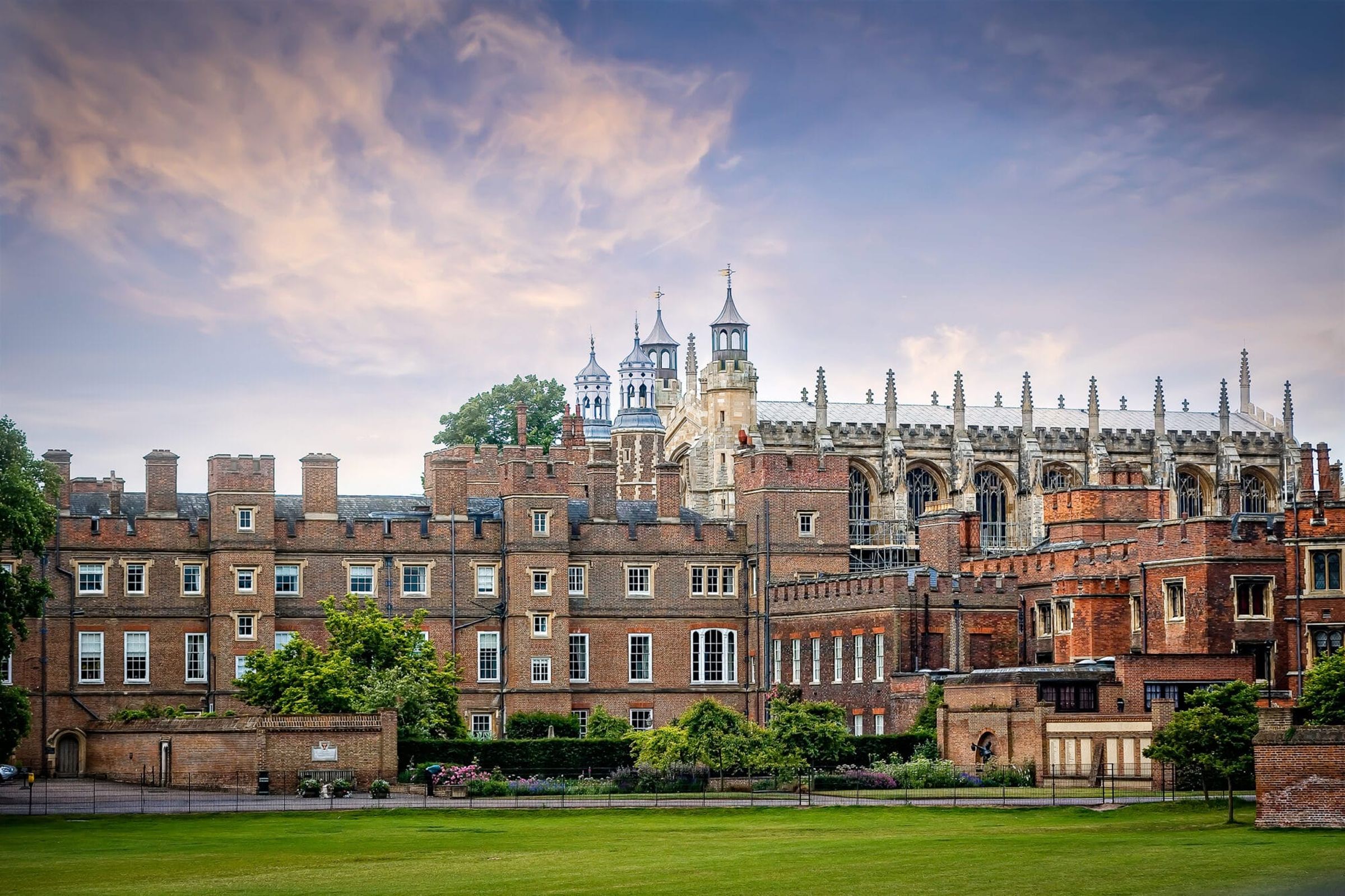 伊頓公學創立於1440年，是英國溫莎著名的男子寄宿學校。（翻攝etoncollege）