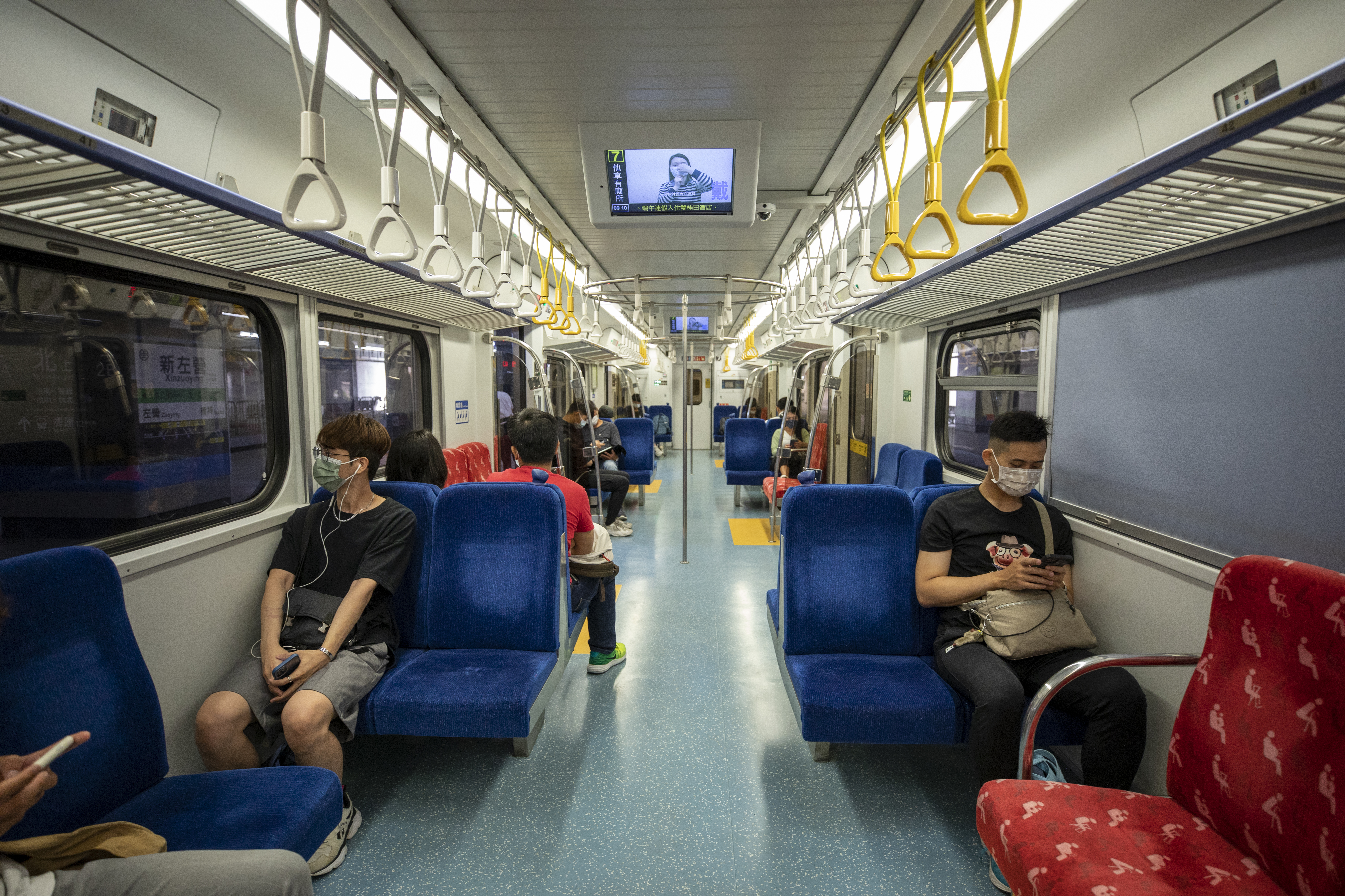 台鐵新車已完成將博愛座修改為優先席，舊車預計年底前完成。（示意圖，資料照）