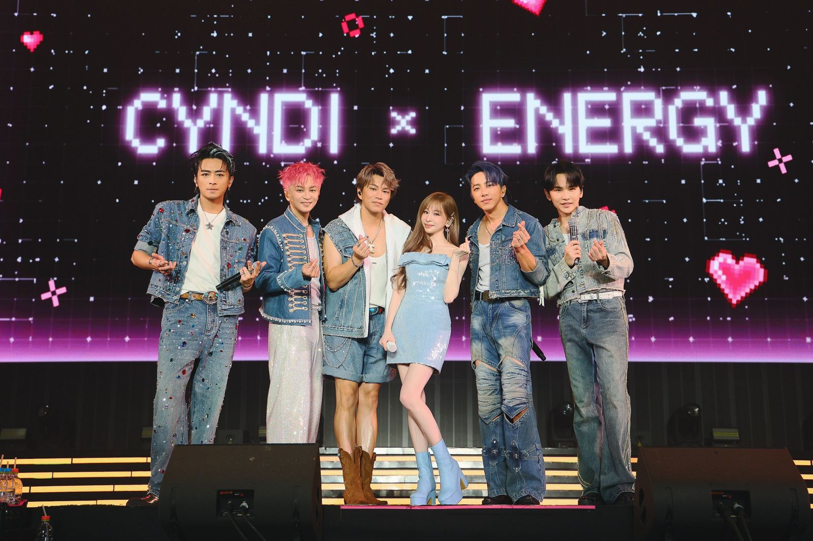 甜心教主登Energy演唱會合唱〈愛你〉　王心凌甜喊：你們是哥