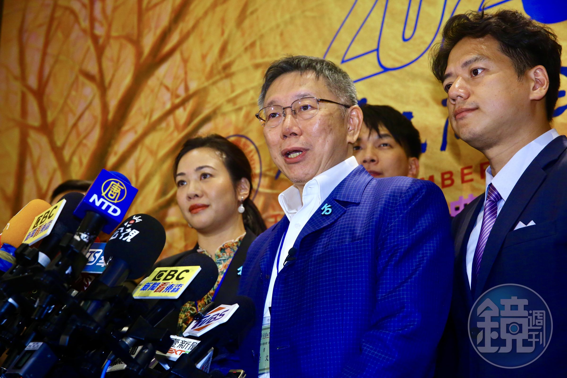 柯文哲日前自爆有人出2億美元要他當副手，不過此人到底是誰目前仍讓人摸不著頭緒。