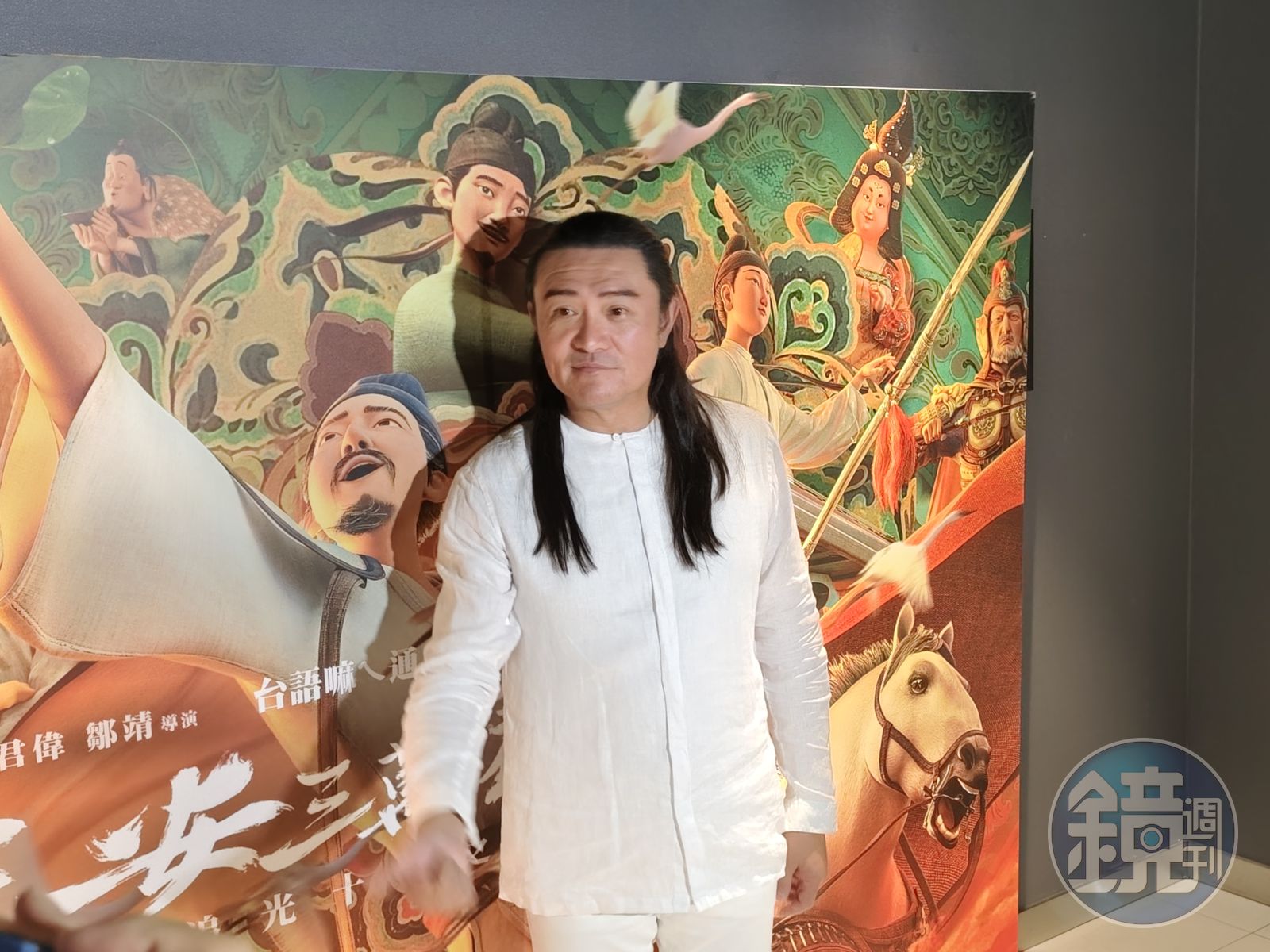 李㼈透露言承旭為力挺他客串演出《突破3000米的泳氣》,拍攝時不慎摔傷腰,還不肯收片酬,慨歎這次欠言承旭的人情欠大了。(攝影 熊景玉)