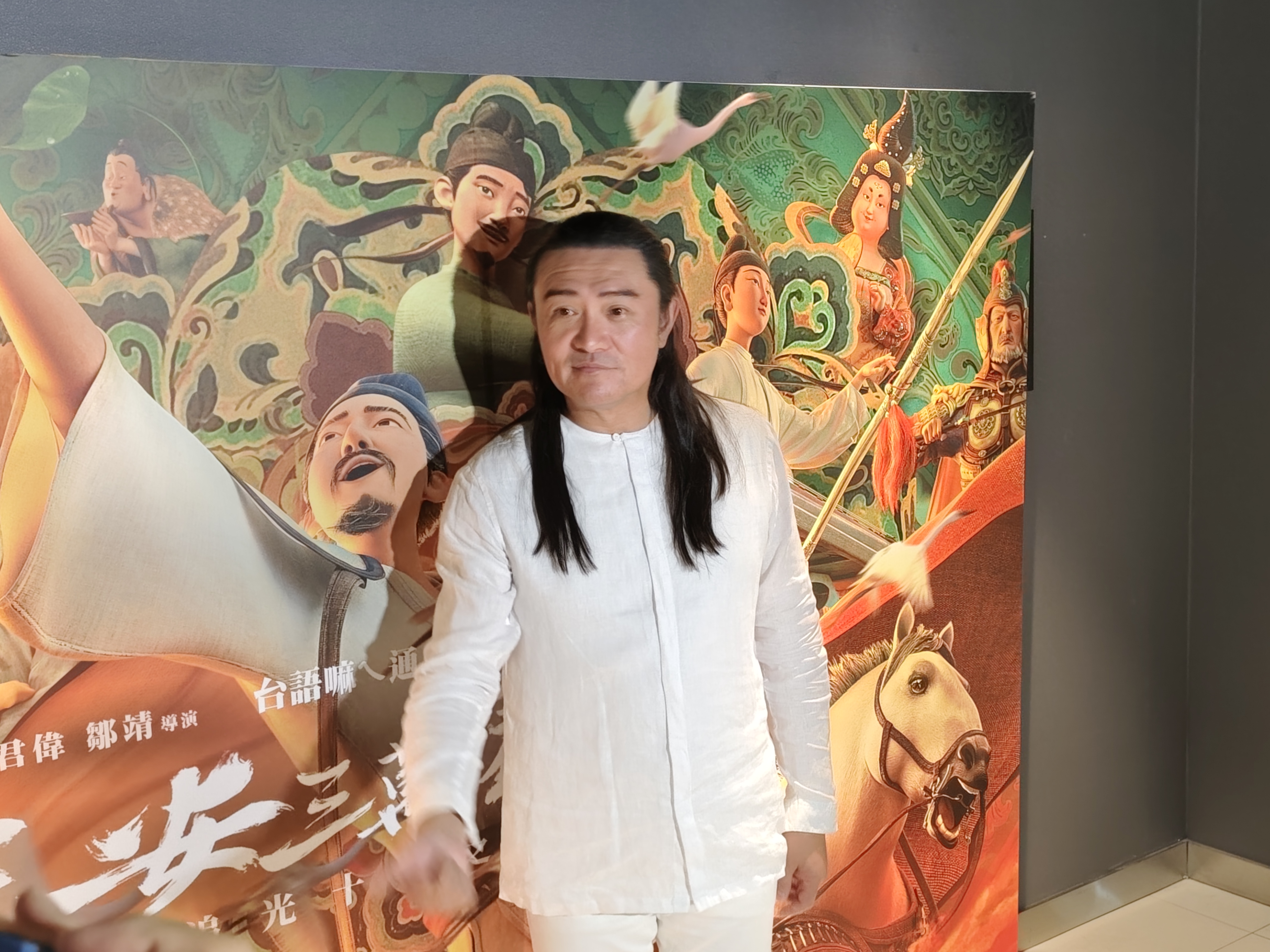 李㼈透露言承旭為力挺他客串演出《突破3000米的泳氣》，拍攝時不慎摔傷腰，還不肯收片酬，慨歎這次欠言承旭的人情欠大了。（攝影 熊景玉）