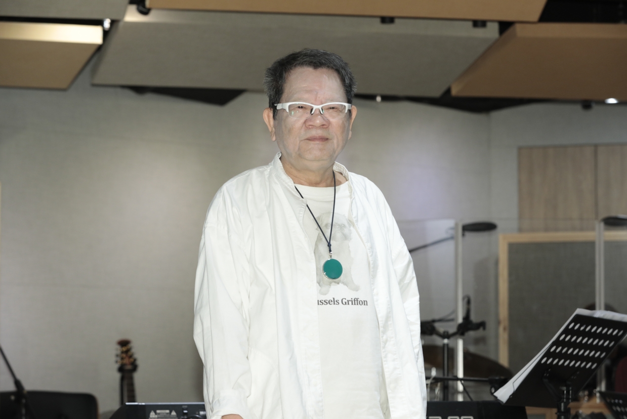 鄭進一自爆去年突然感到身體不適，檢查出是膀胱癌2期。