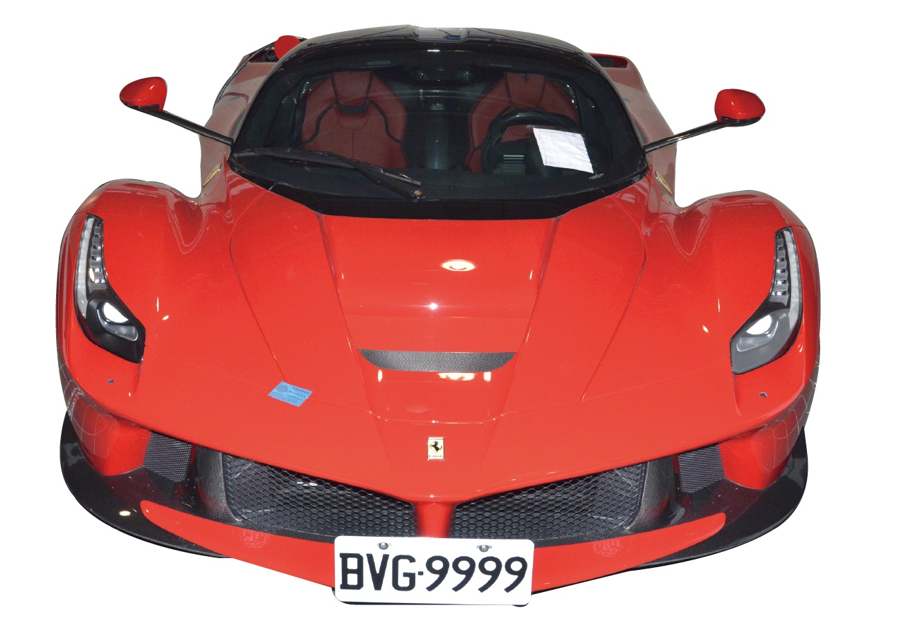 臺北地檢署偵辦太子集團案，下月2日將公開拍賣查扣33輛超跑，包括限量BUGATTI（Chiron Sport）、MCLAREN（Senna、P1）、1FERRARI（限量款 Monza SP2、LaFerrari、812 Competizione）等車款。（由北檢提供）