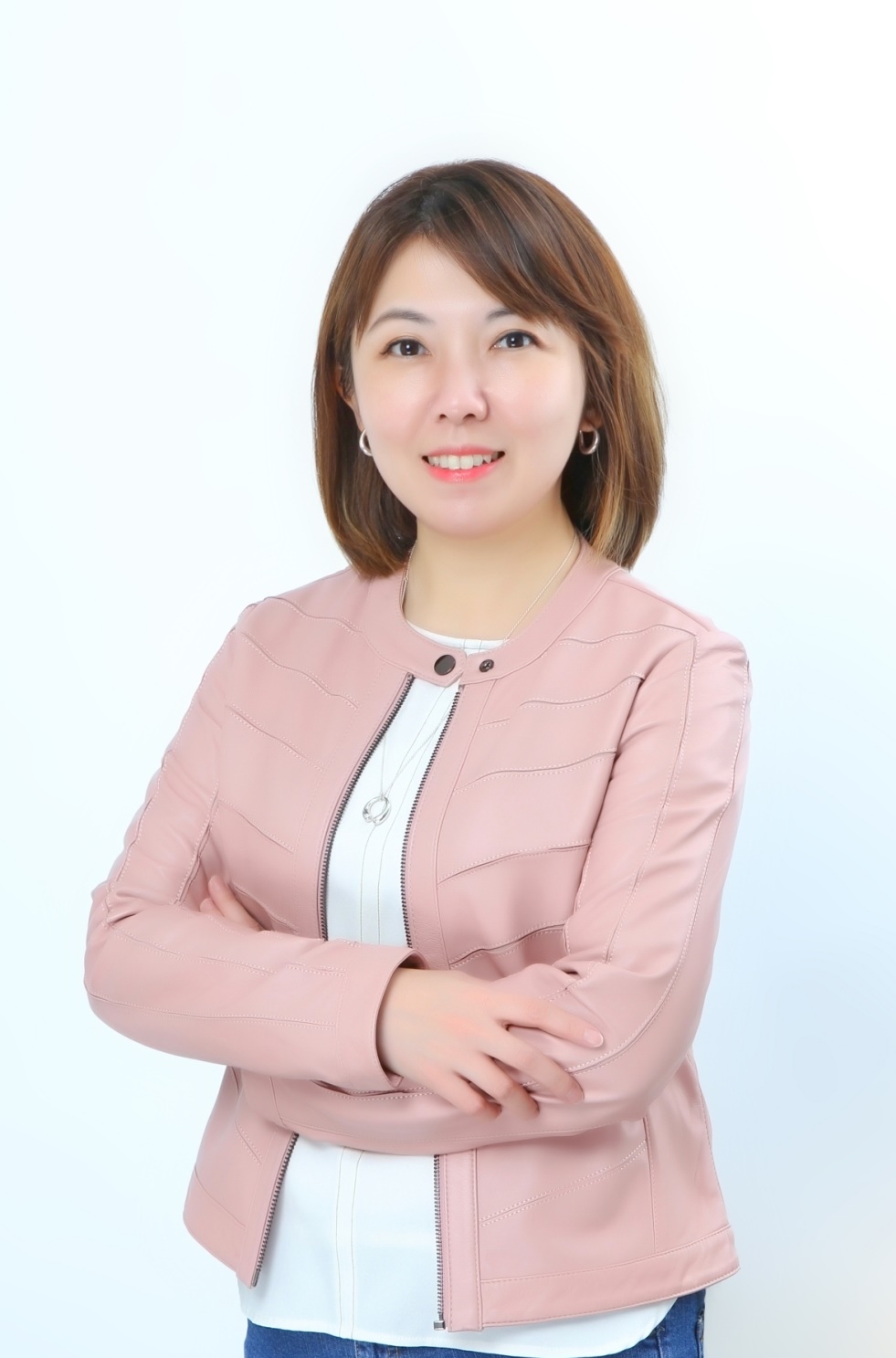 中華民國寵物食品及用品商業同業公會理事長吳安庭表示,所幸「犬貓食品輸入檢疫條件」還未修正成功,因為在預告修正的階段就有不少質疑聲浪。(吳安庭理事長提供)