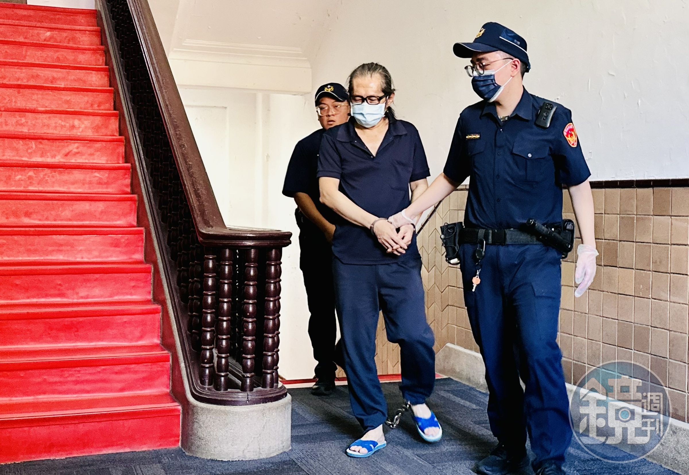 張書源因股市當沖大賠後毒害2枕邊人謀財害命，二審出庭否認犯罪。