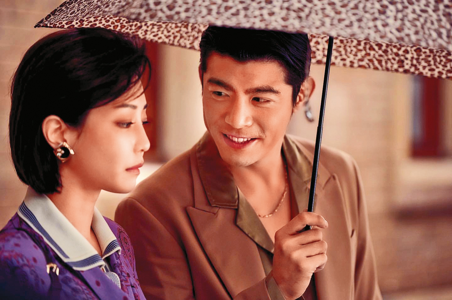 4年前謝欣穎（左）與王柏傑（右）演出《華燈初上》，因而相戀。（翻攝自謝欣穎IG）