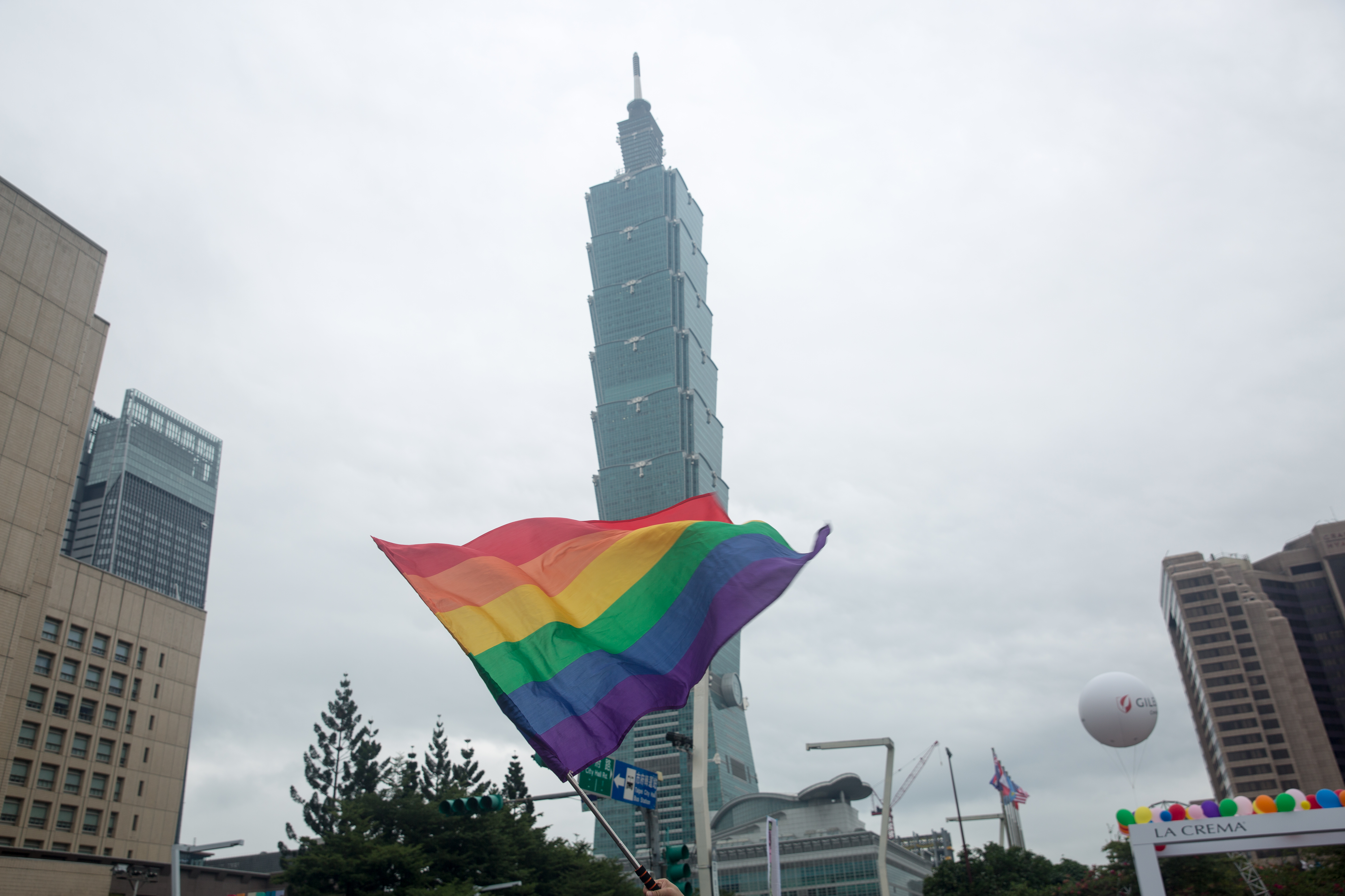 第22屆台灣同志遊行將在週六（26日）登場，圖為去年同志遊行。