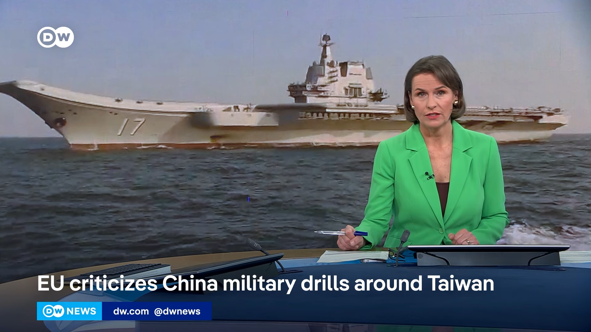 《德國之聲》報導中共對台軍演，卻被抓包內容使用《央視》在軍演前的採訪畫面。（翻攝自 DW News YouTube）