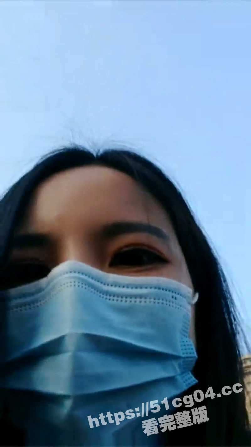 重慶妹子的「新企劃」成功搏人眼球。（翻自《吃瓜網》）