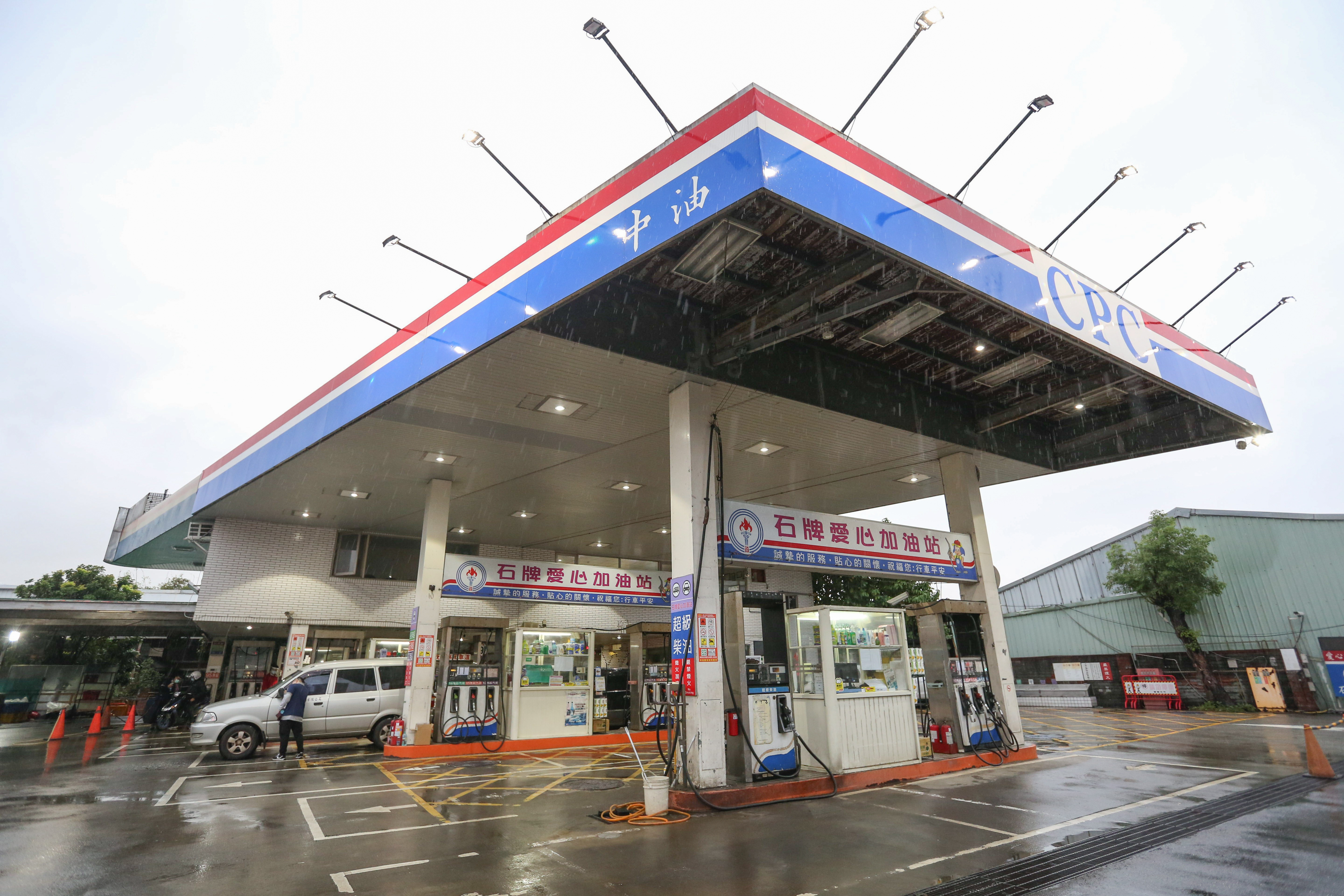 中油宣布，自明（3）日凌晨零時起汽、柴油價格皆不予調整。（示意圖，本刊資料照）