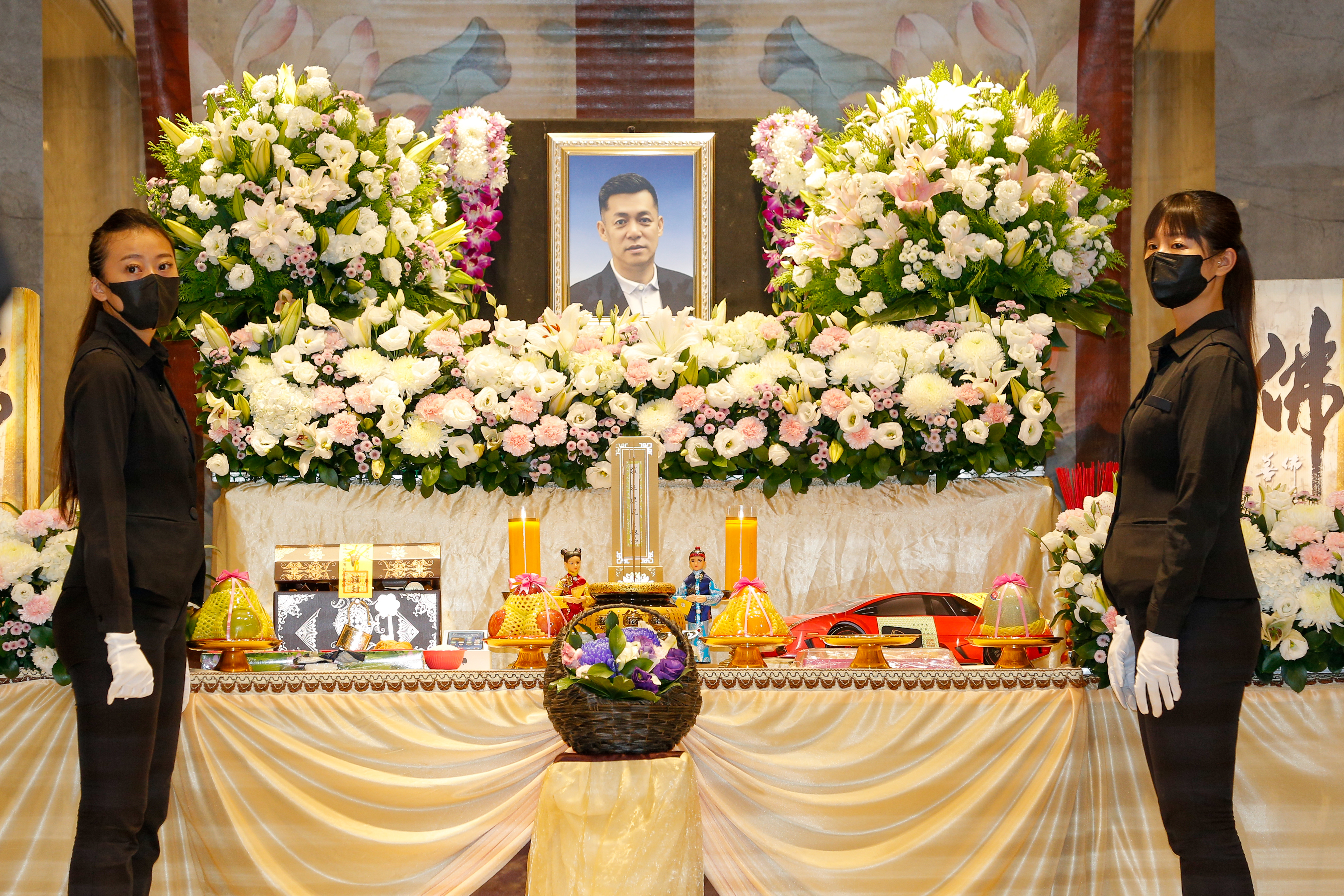 汪建民離世家屬今為他舉辦告別式。