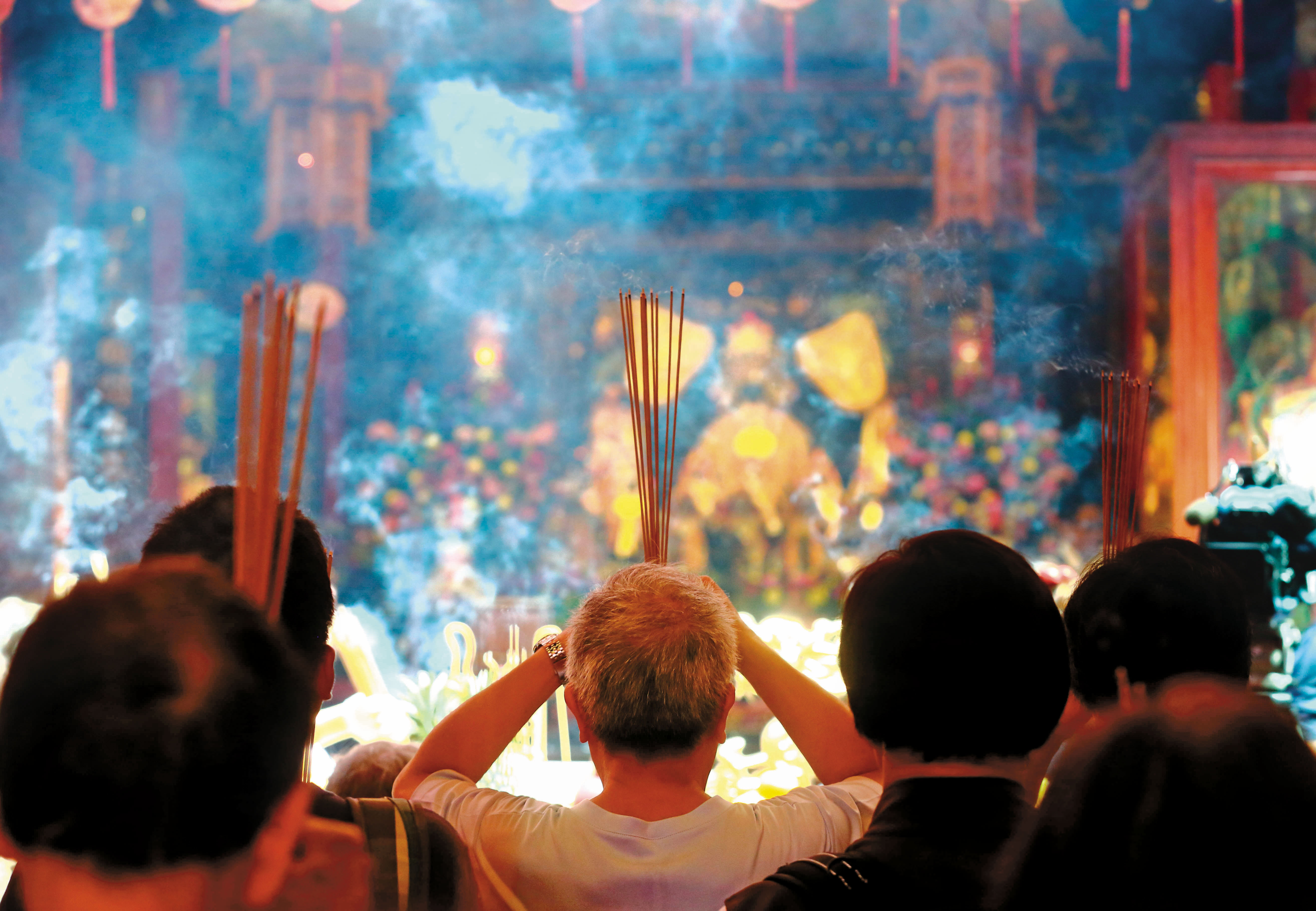 鍾貴雄供稱看到鬼火、遭冤魂纏身，一度躲到宮廟求平安。示意畫面，非當事宮廟。