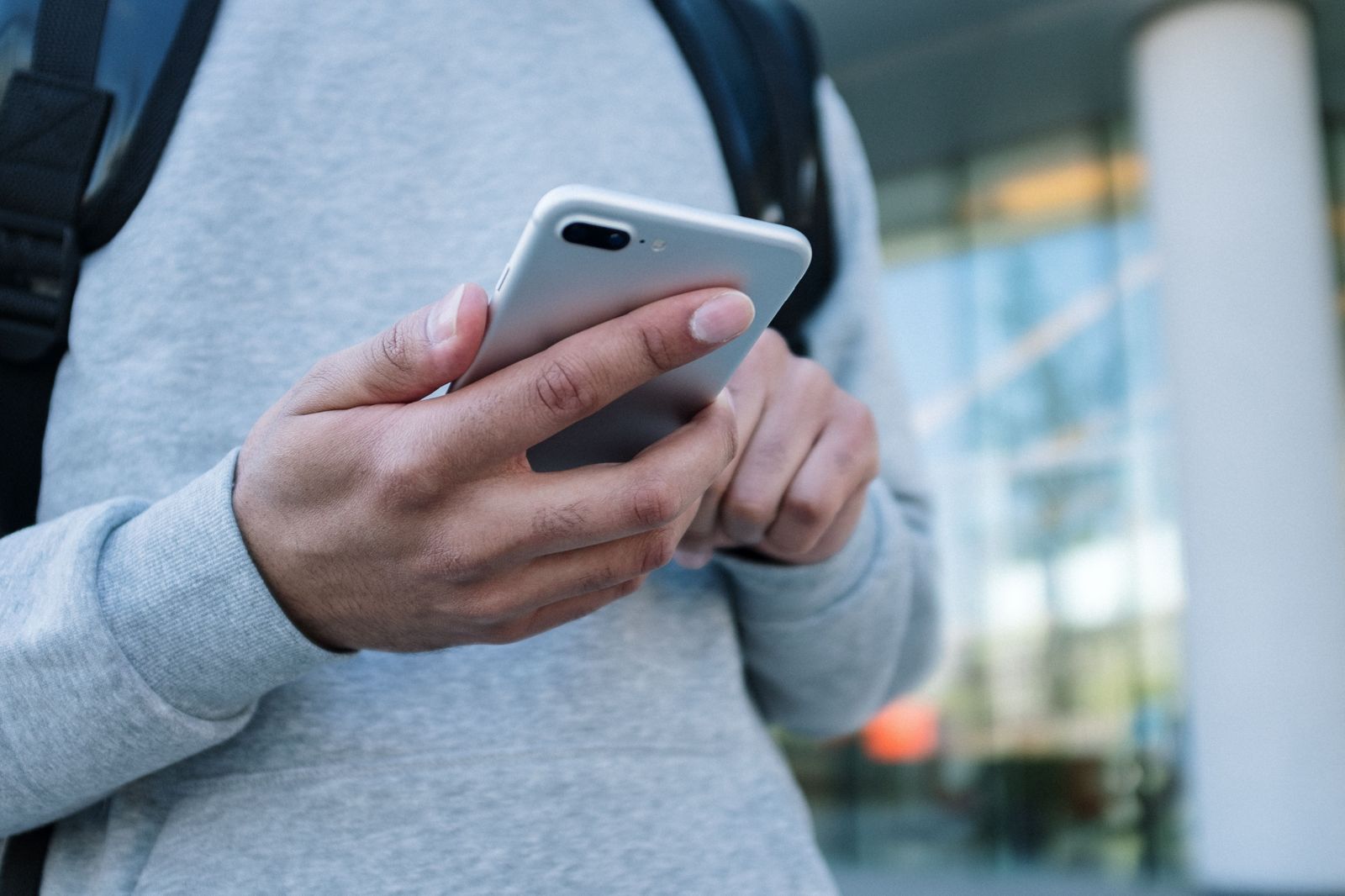 手機「4大魔王級APP」曝光!他喊整天不點開算勇者 全網舉白旗:一天不上脆會崩毀