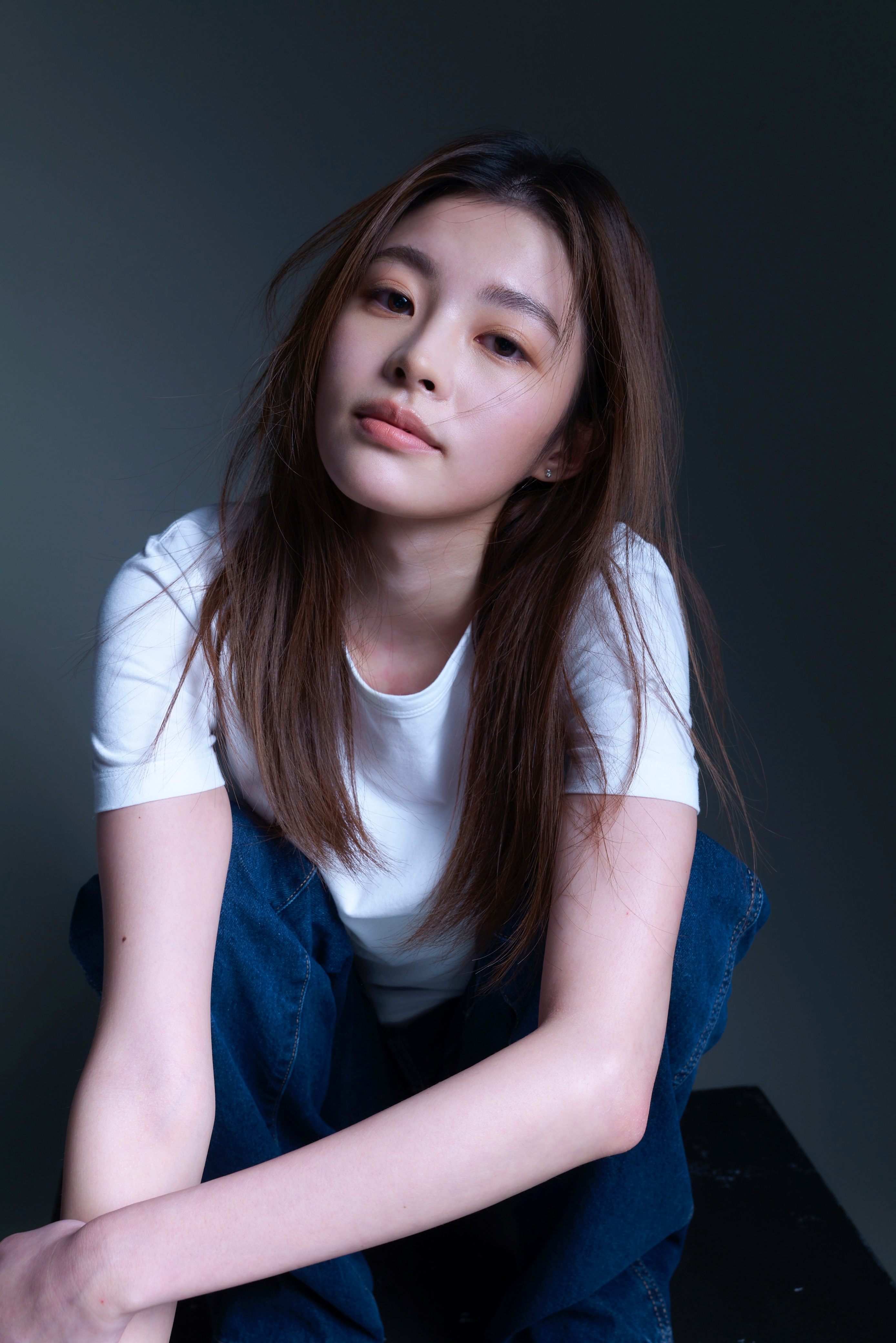 詹子萱笑說自己就像「打不死的蟑螂」，不追求完美，而是希望透過被看見的機會。 (甯聚力文創提供）