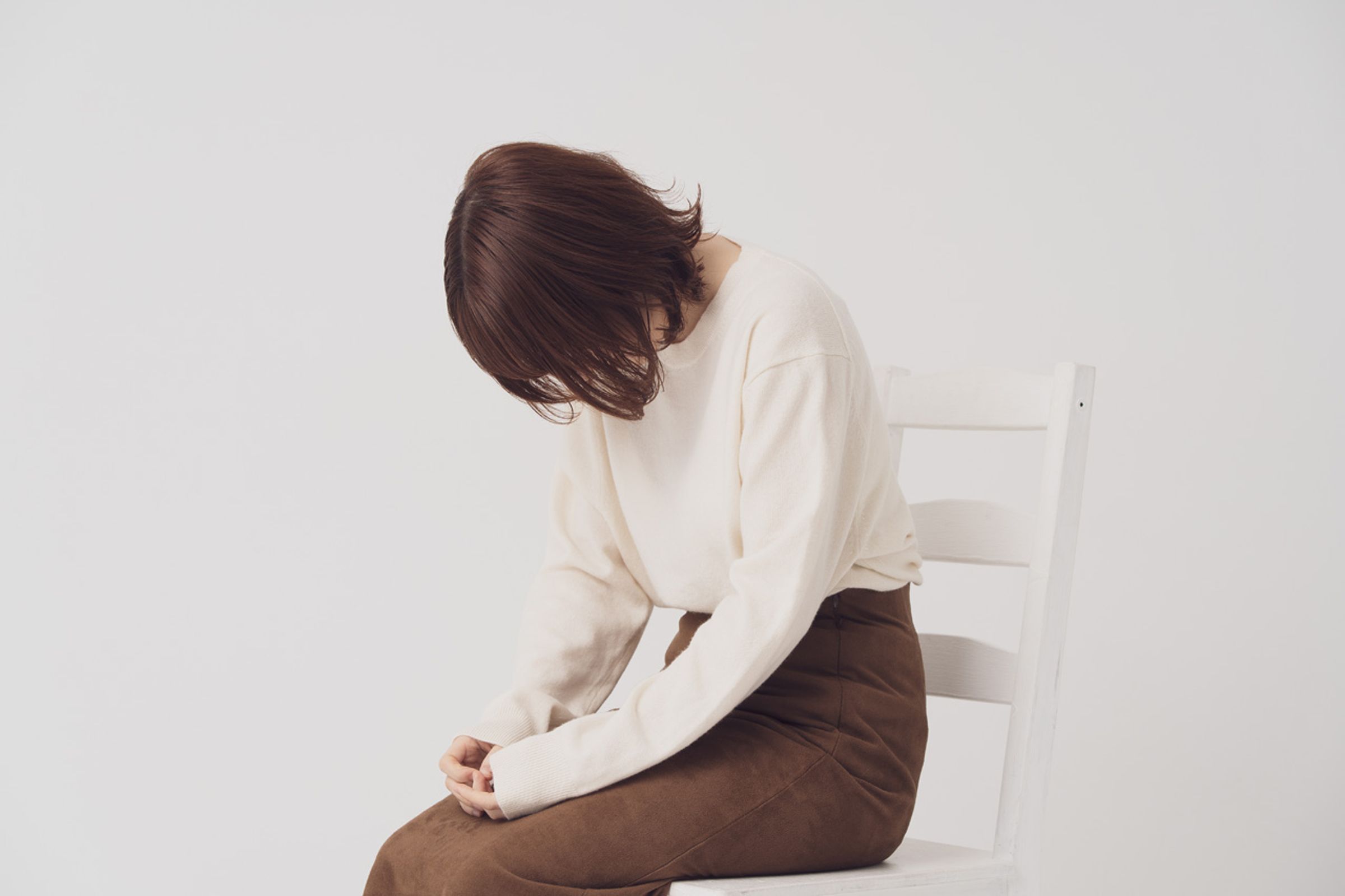 基隆一名人妻發現老公外遇,甚至還向她提議跟小三一起同居三人行。(示意圖,photoAC)