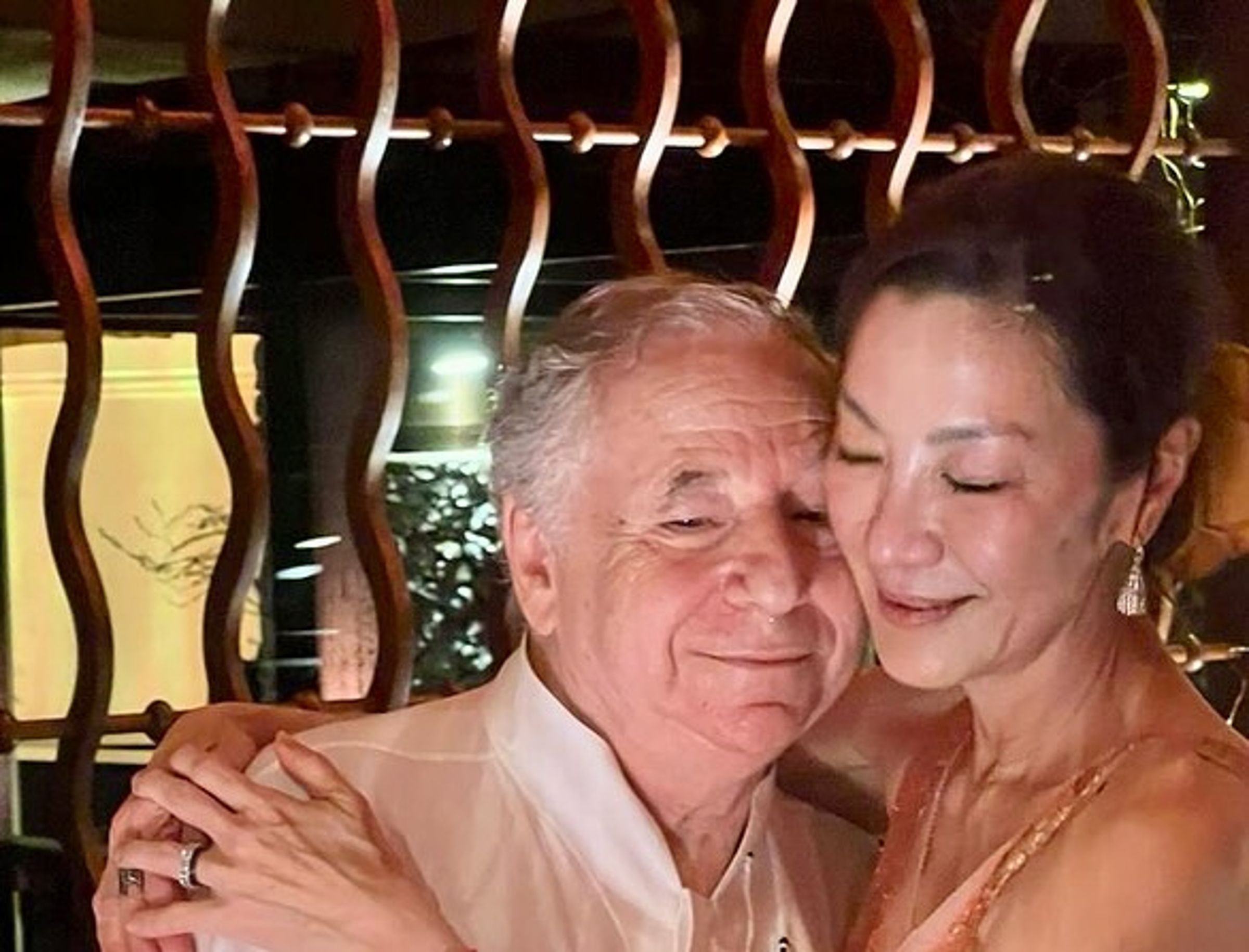 楊紫瓊的繼子尼可拉斯陶德喜獲麟兒,楊紫瓊與老公尚陶德升格當阿公阿嬤。(翻攝自楊紫瓊IG)