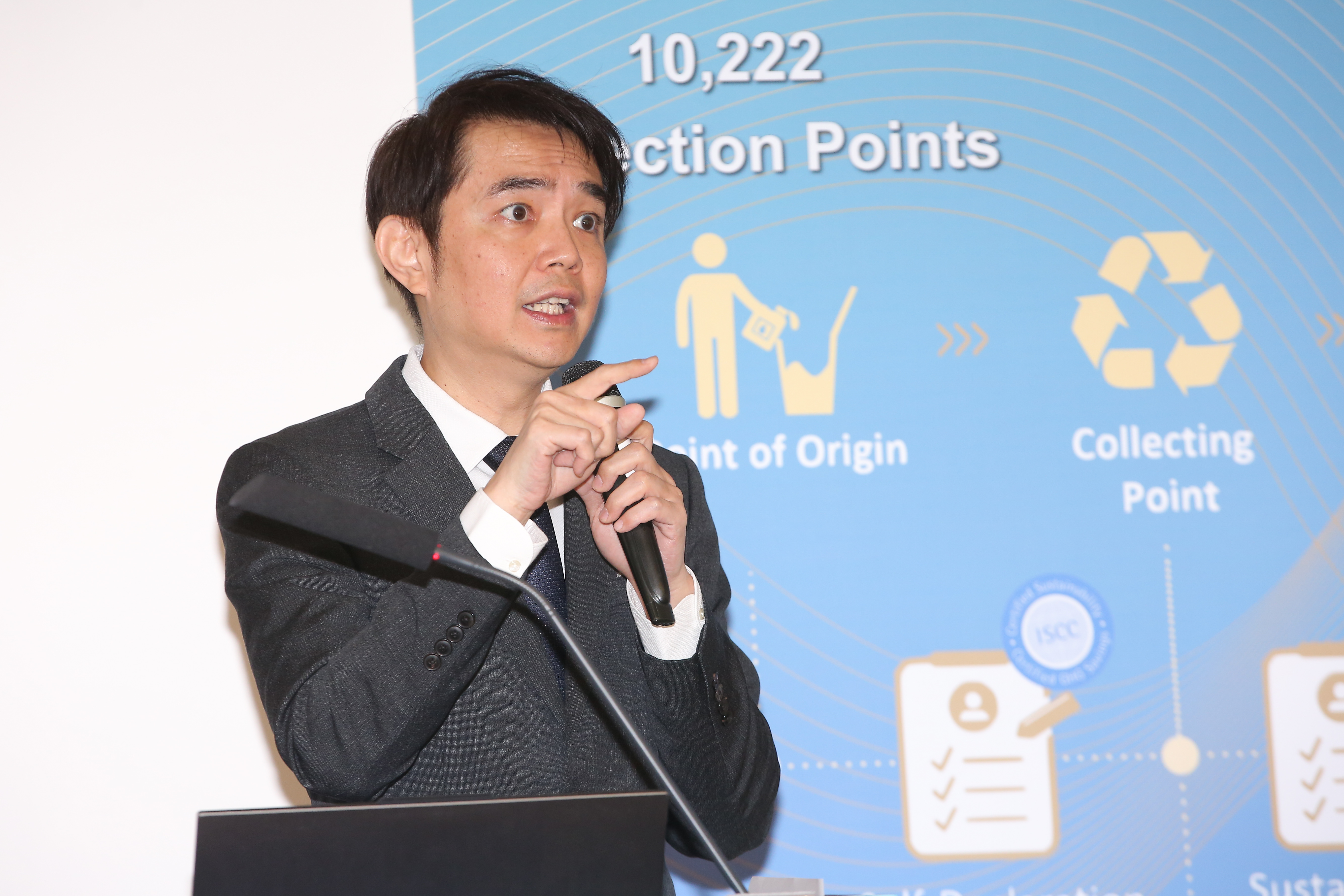 永瑞實業與台塑石化、台灣中油、漢來美食、泰山企業、頂呱呱炸雞、長榮航空、中華航空等異業合作，一條龍打造台灣首個跨領域、跨產業、跨平台的SAF供應鏈生態系。圖為永瑞實業董事長林修安。