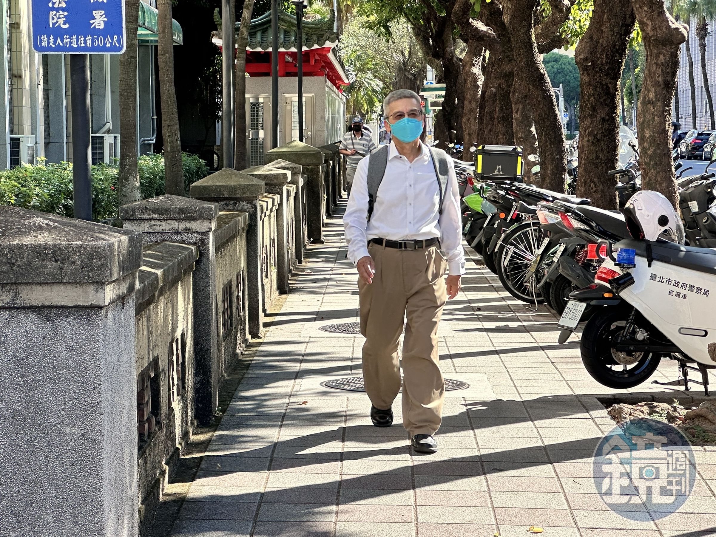 柯文哲大帳房李文宗認背信罪,坦承與柯掏空眾望基金會。