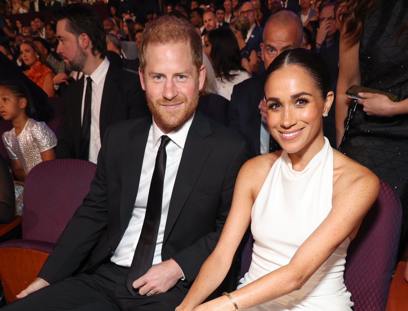 哈利王子與梅根出席ESPY頒獎典禮。（翻攝X@extratv）