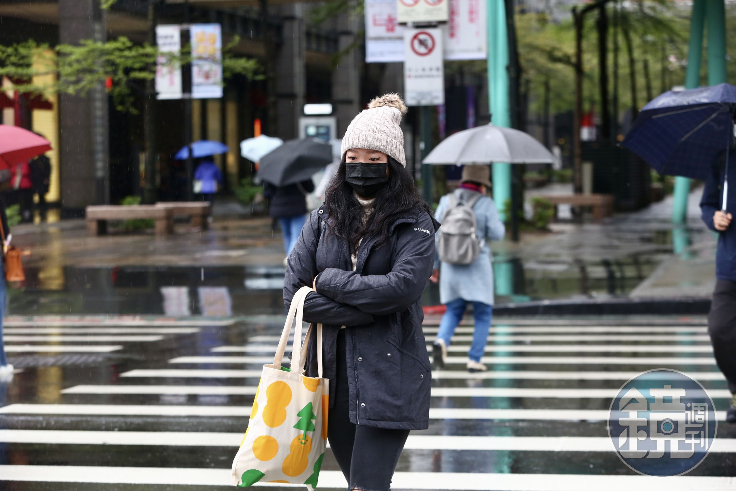 今日（24日）受大陸冷氣團影響，全台各地天氣明顯轉冷，早晚溫差大。