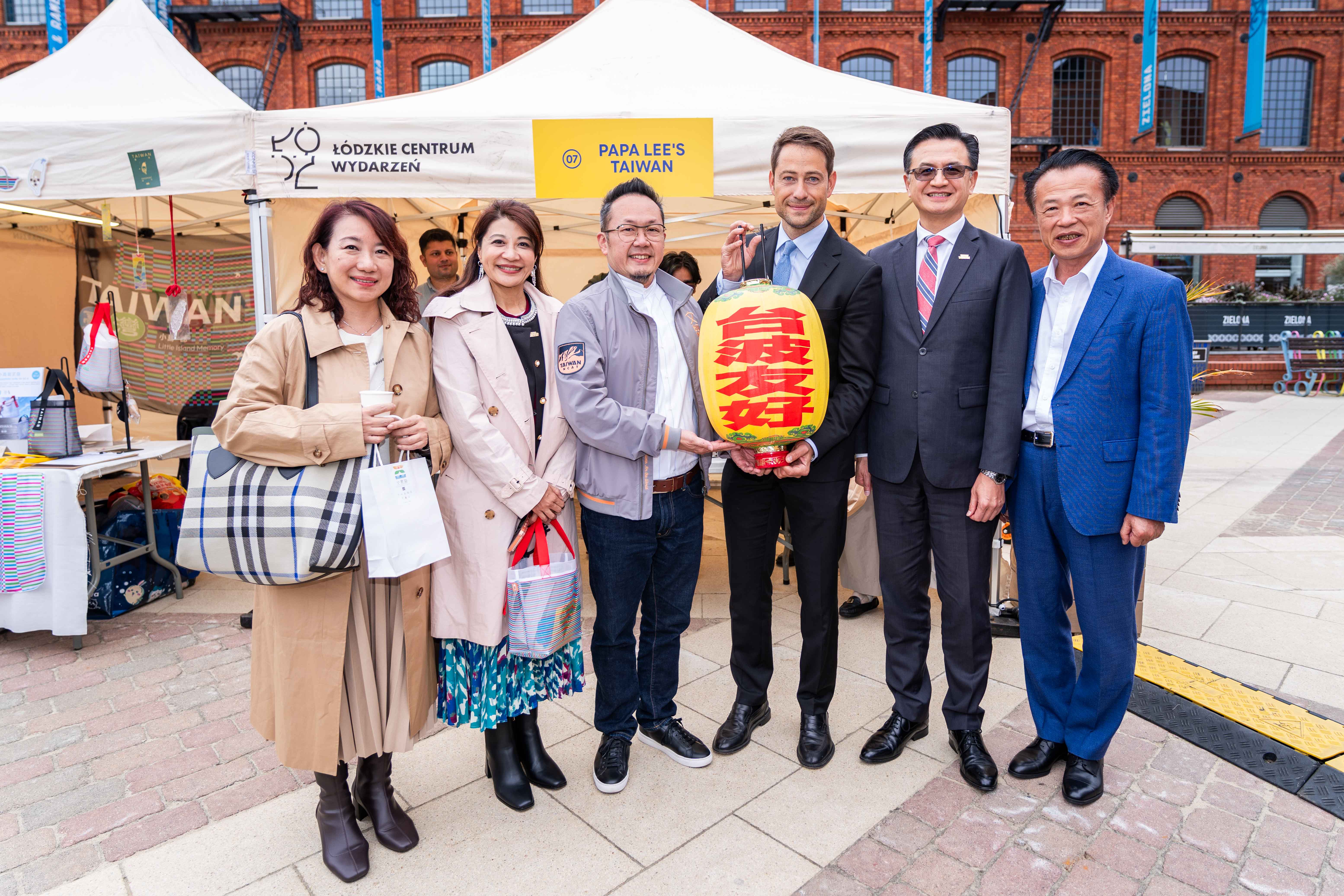 「Taiwan Day」的核心精神就是希望能夠透過表演藝術、地方文化、特色飲食等不同面向,將台灣特色作為文化外交最大的助力。(文總提供)