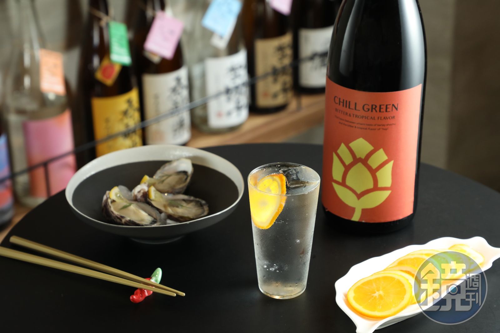 燒酎竟能喝出IPA、麝香葡萄、荔枝香!台北「啜SUSURU」300款酒藏,5種創意喝法顛覆想像