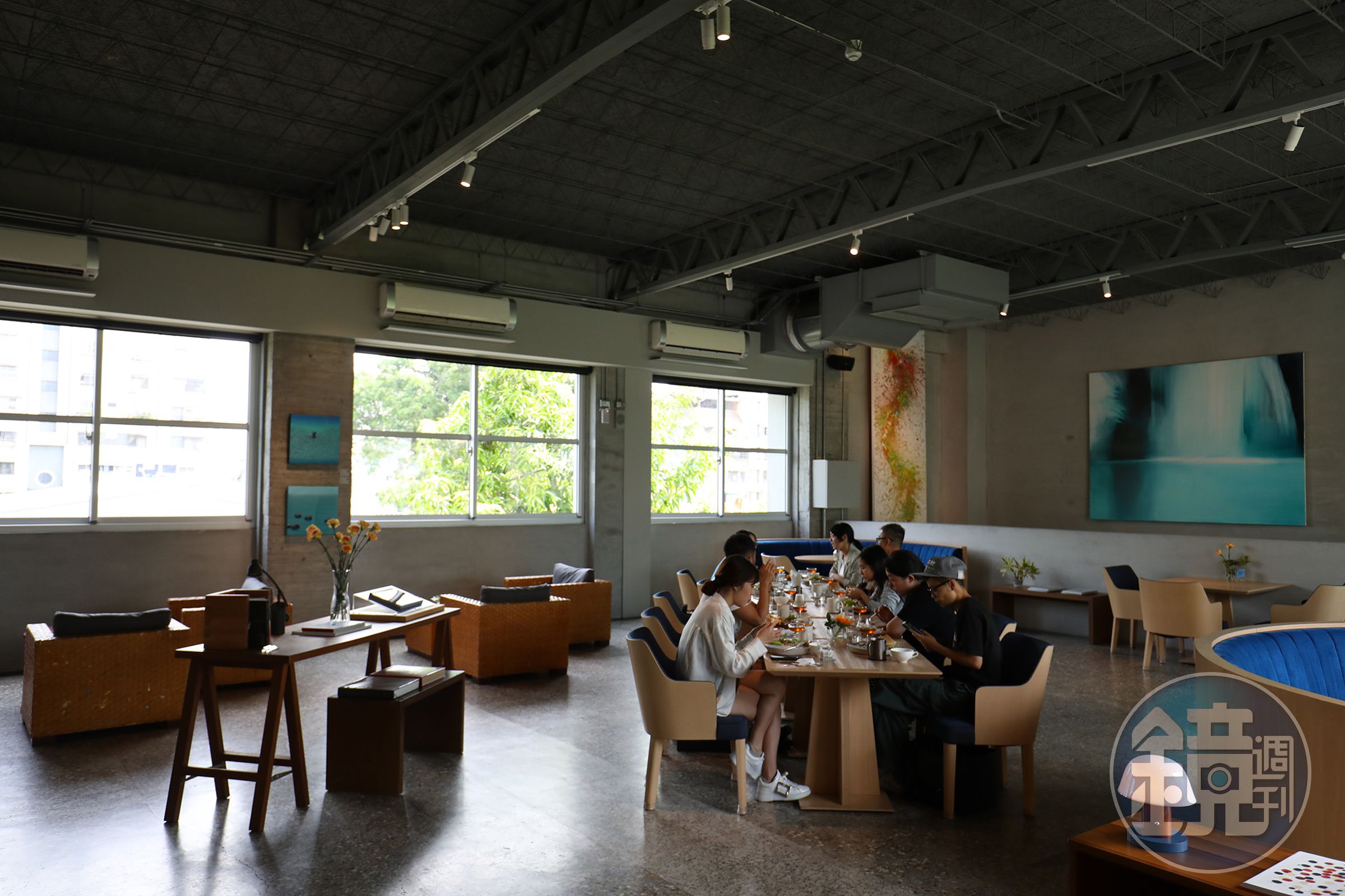金馬賓館藝文之旅於每週二至週日的14：00從飯店出發，含藝術導覽、午茶與來回接駁。（250元／人，週二免費）
