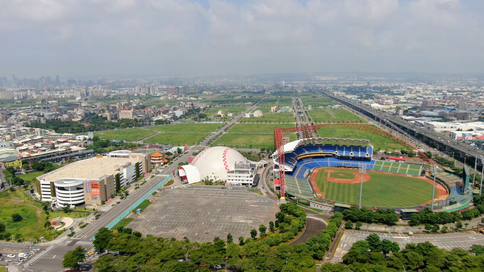 預售屋賣壓升溫仍不降價 預售、中古屋價差創七年新高 台中飆破八成居冠