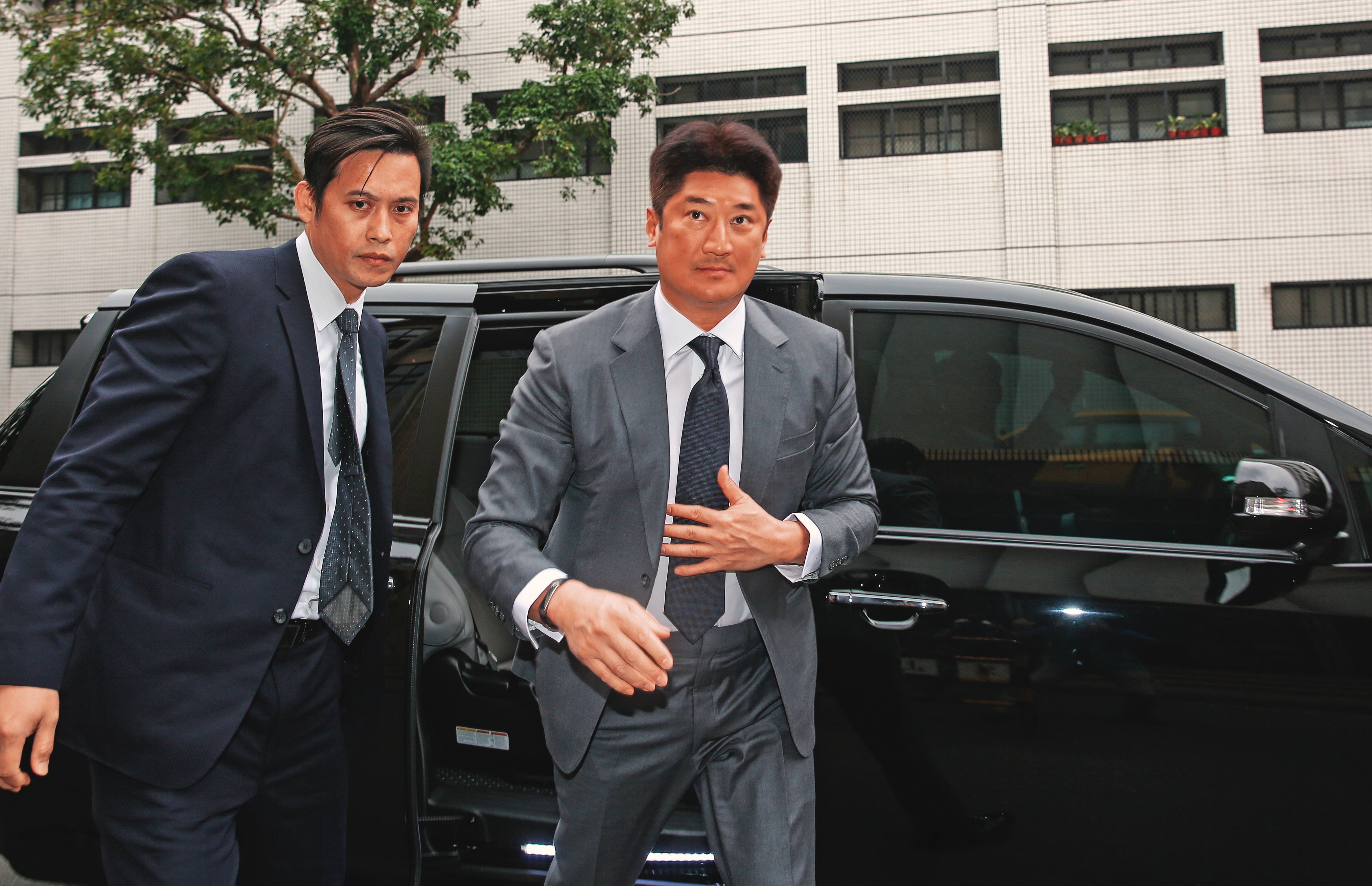 中信金董事辜仲諒重出江湖後,首件代表作就是公開收購新光金。