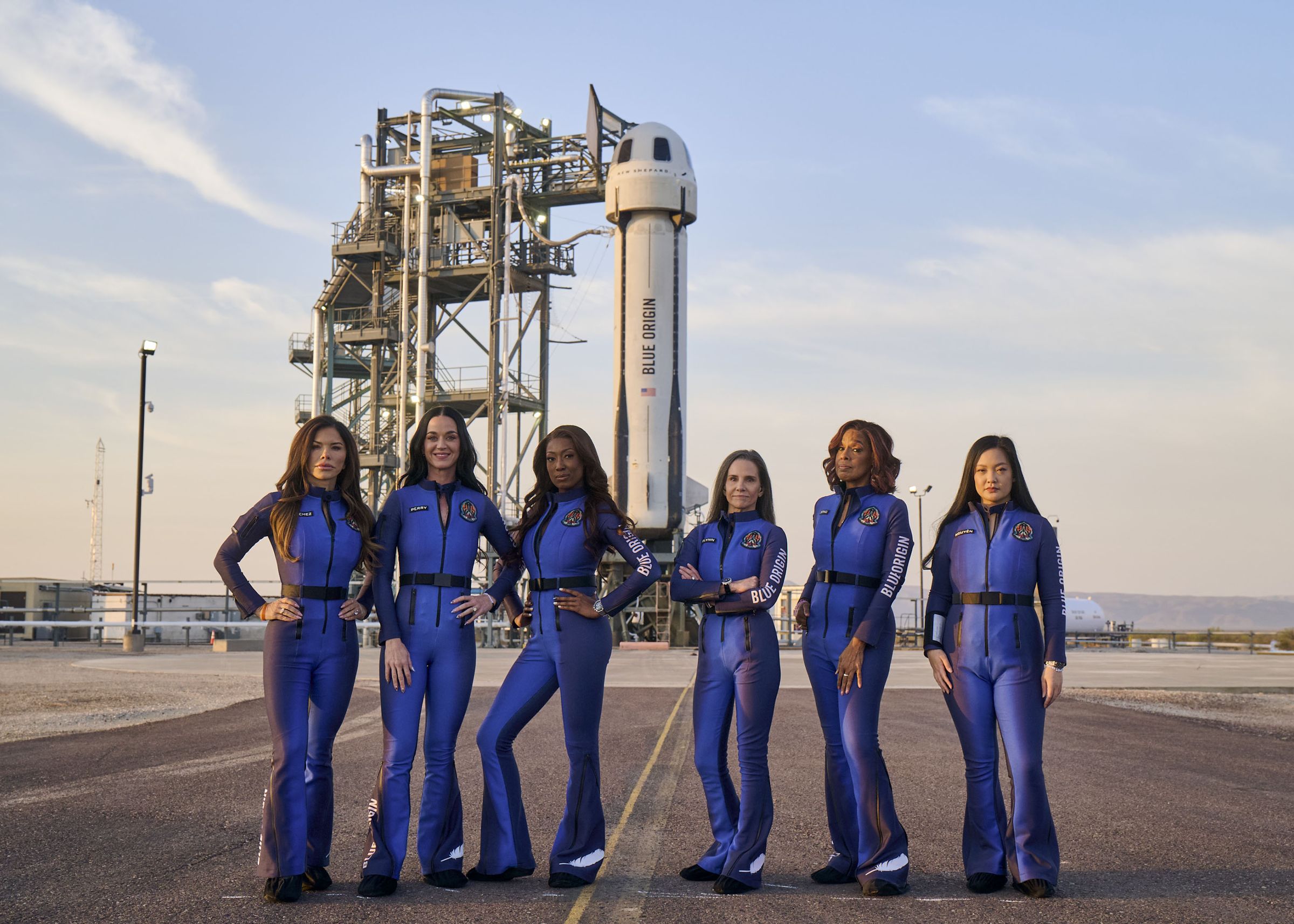 凱蒂佩芮組成全女性太空旅行團飛上太空。（翻攝自X @blueorigin）
