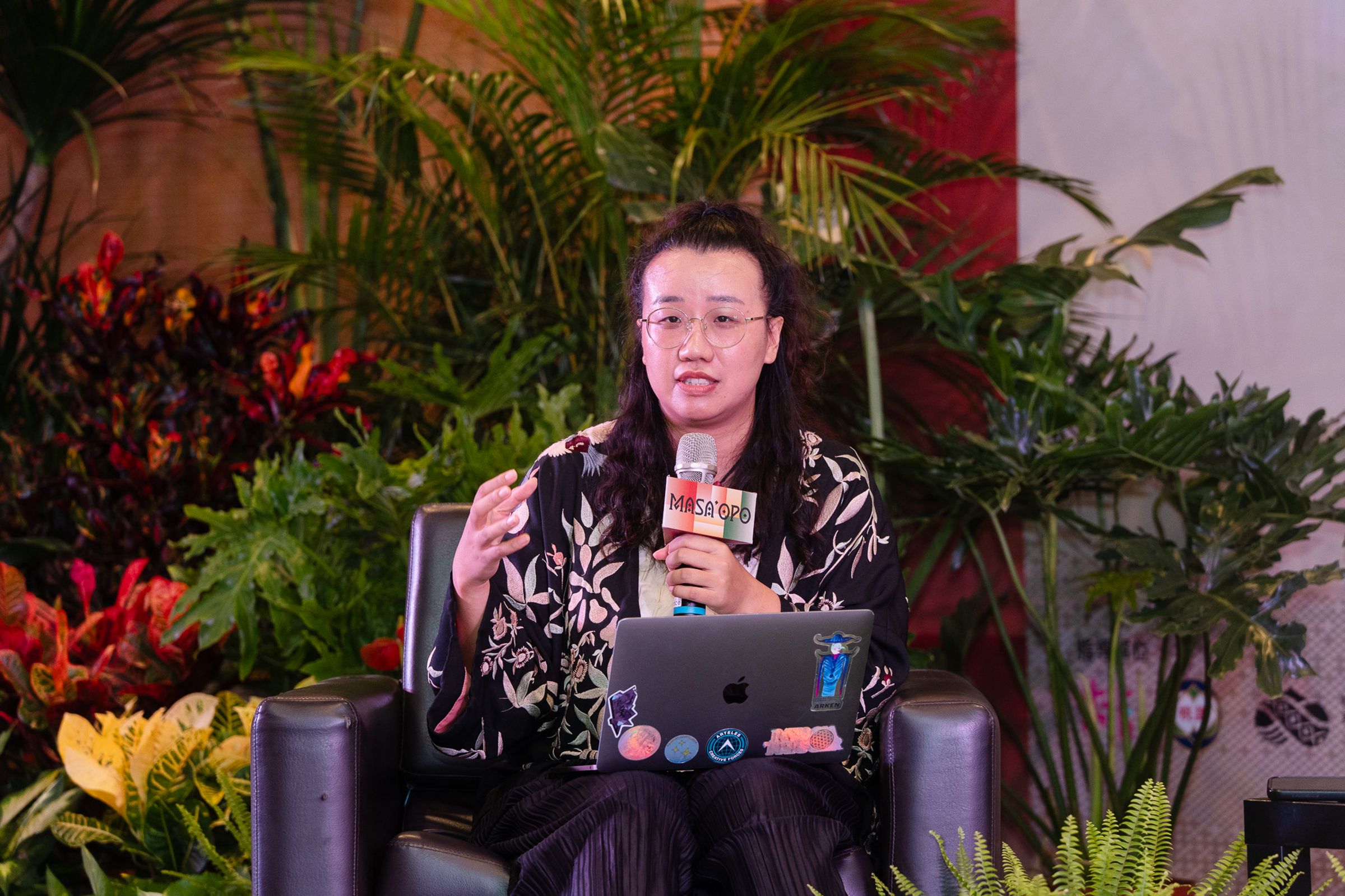 總策展人徐若宇說明,MASA’OPO在阿美族語中意為「聚集」,而桃園本身就是原鄉、都市、遷徙與多民族生活經驗交會的城市,因此「聚集」不只是藝術節的名稱,也成為這次策展的方法。(桃園市原住民族發展基金會提供)