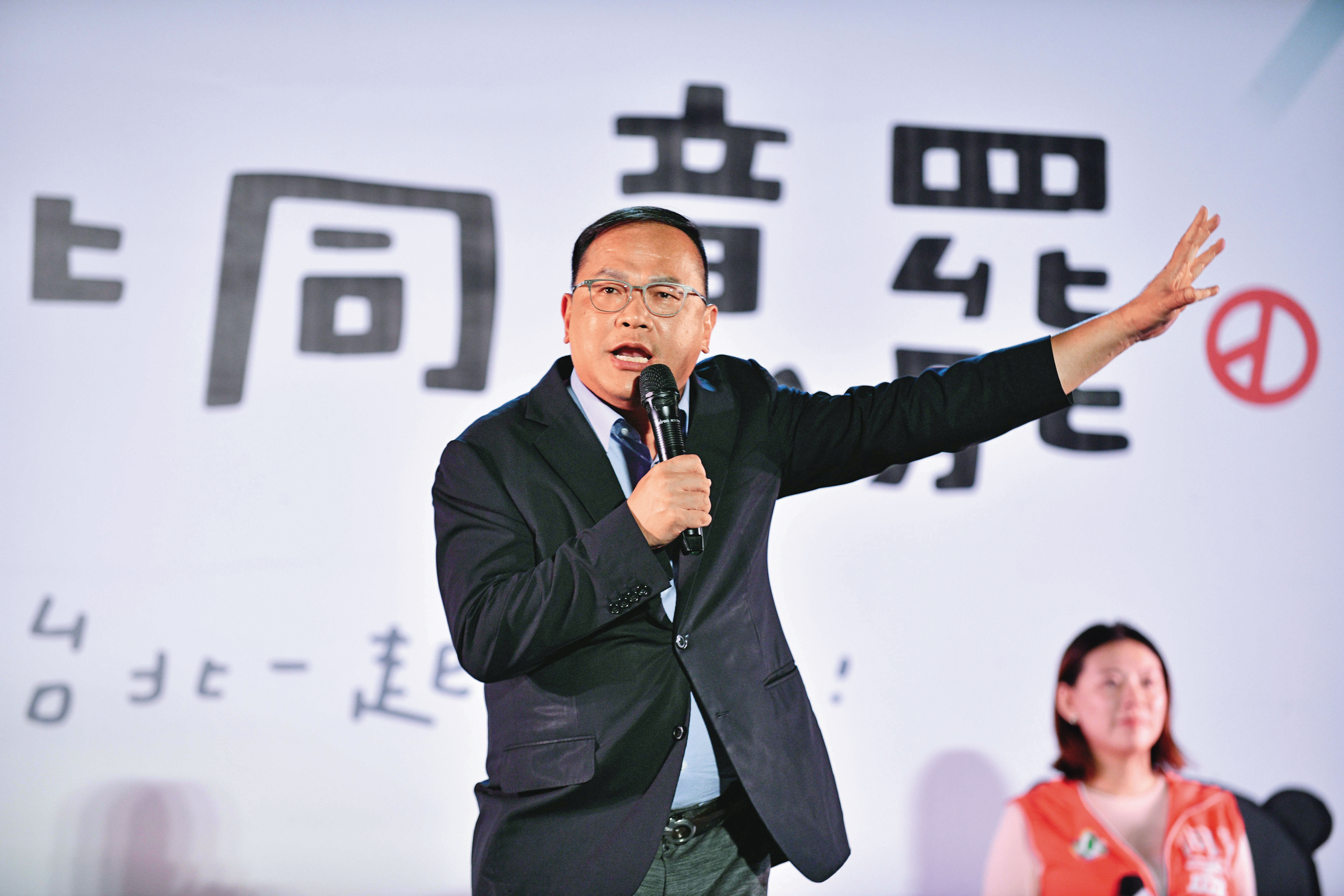 王義川出戰桃園市長的呼聲高。(鏡報李智為)
