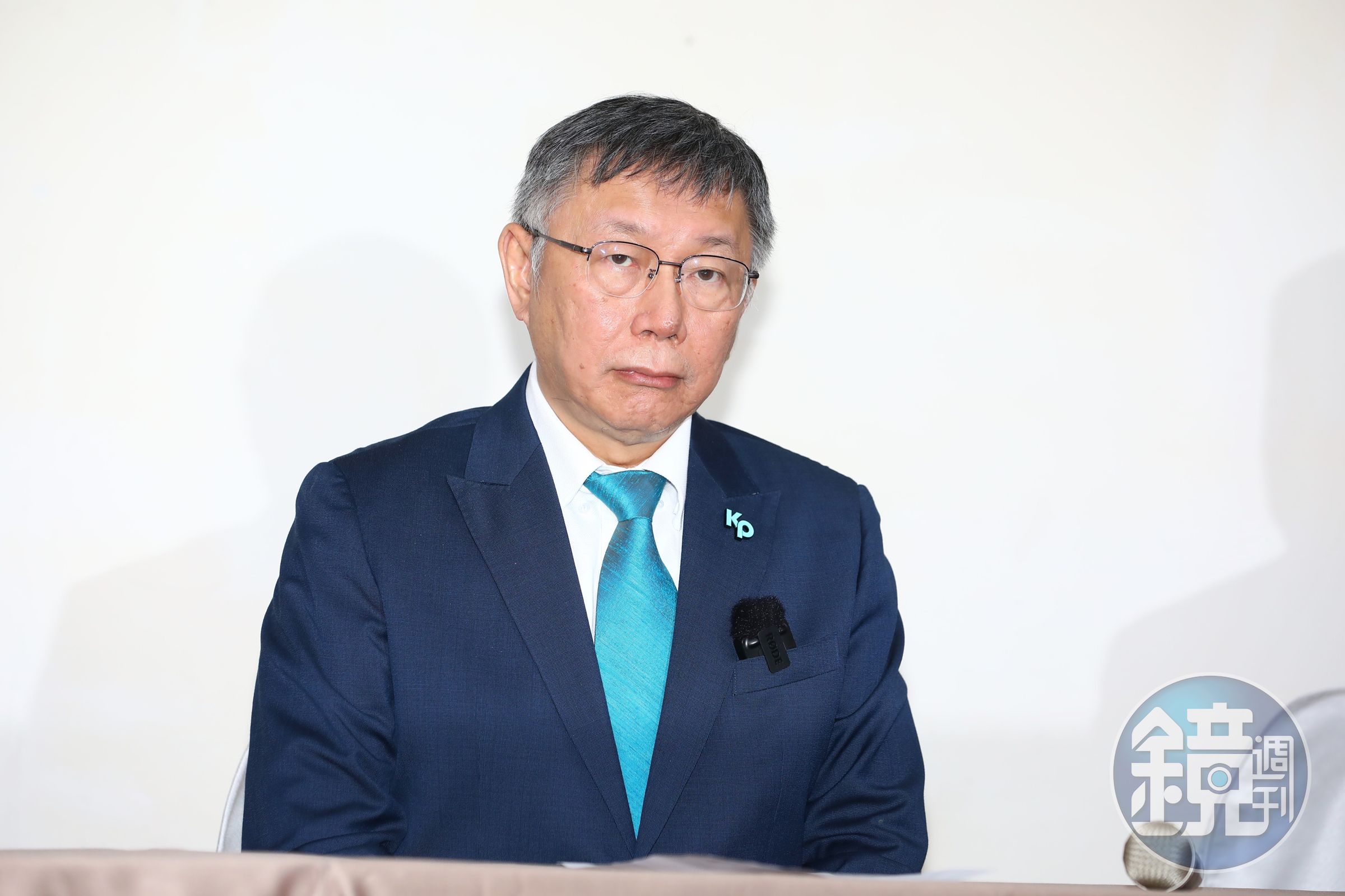 民眾黨總統參選人柯文哲布局不分區立委，鎖定陸配徐春鶯引發討論。