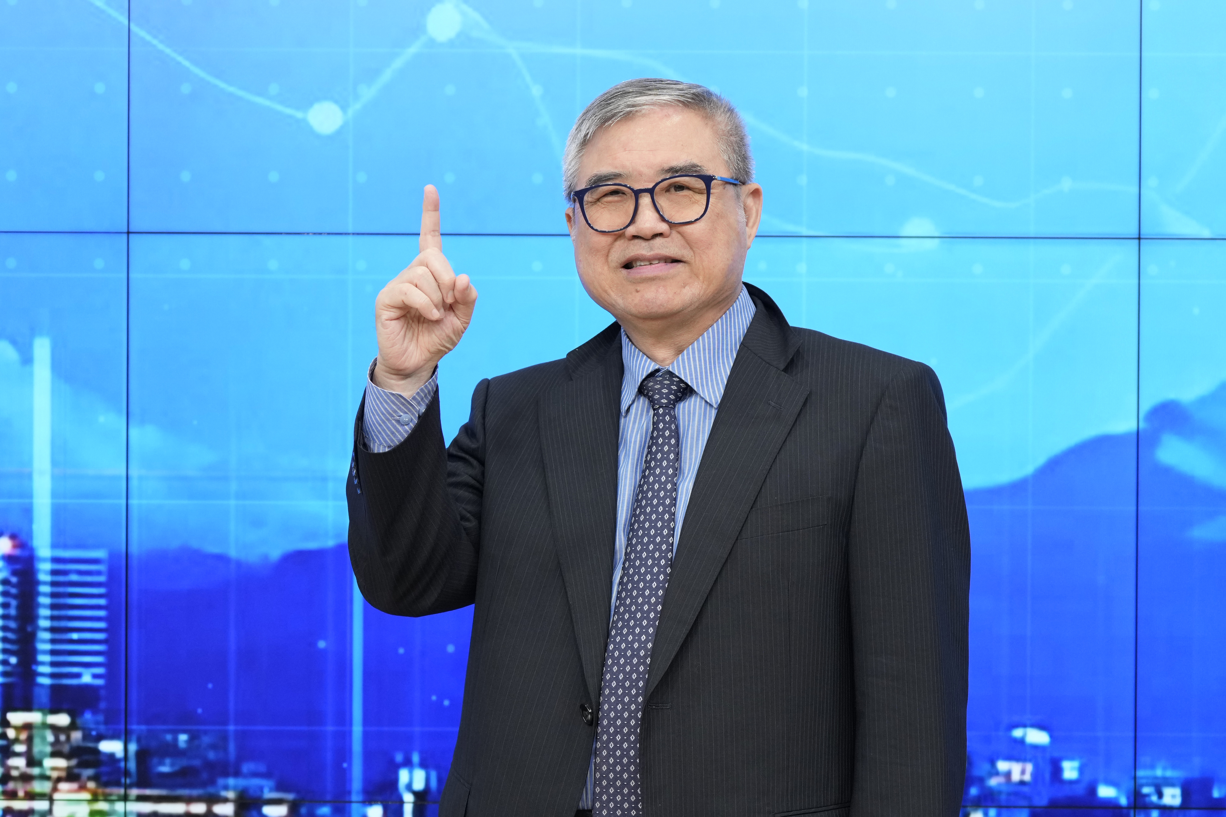 精算達人怪老子打算趁這波股市修正，由債轉股，執行資產再平衡。（本刊資料照）