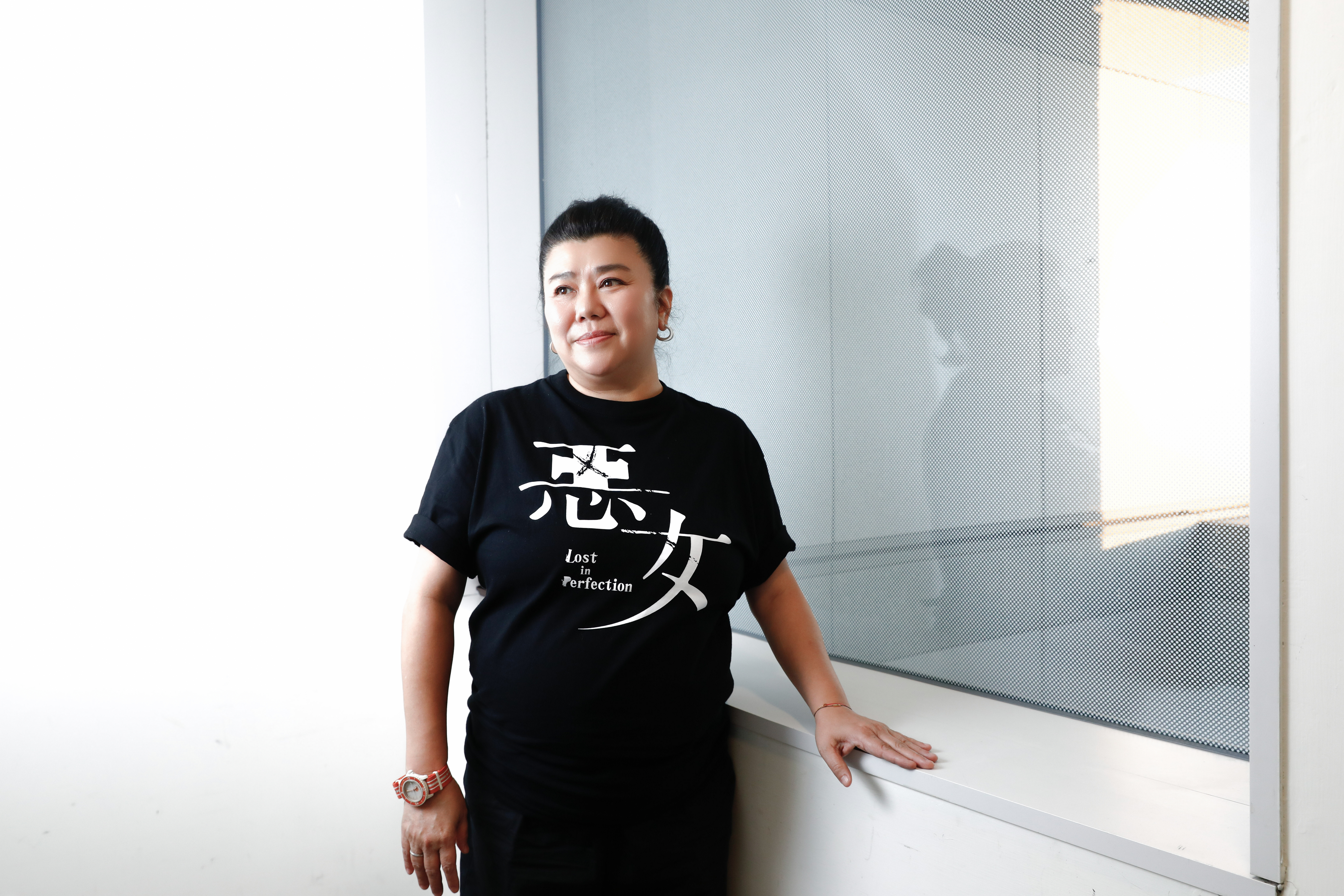 被問到戲裡角色誰比較壞，2人都認為林美秀飾演的「秀蘭」比較壞。
