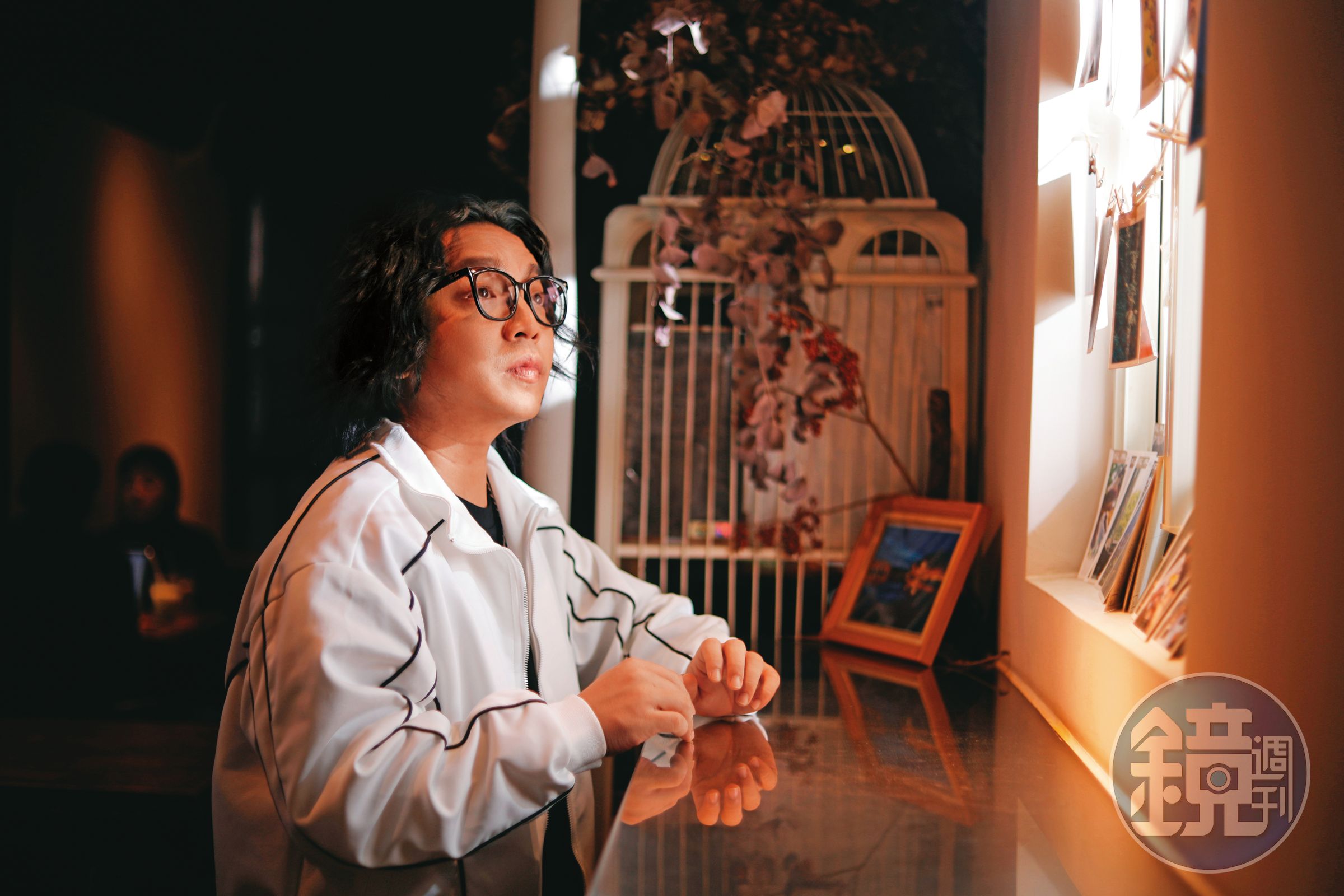 潘信維曾餓到拉下面子,到便利商店要即期便當糊口。