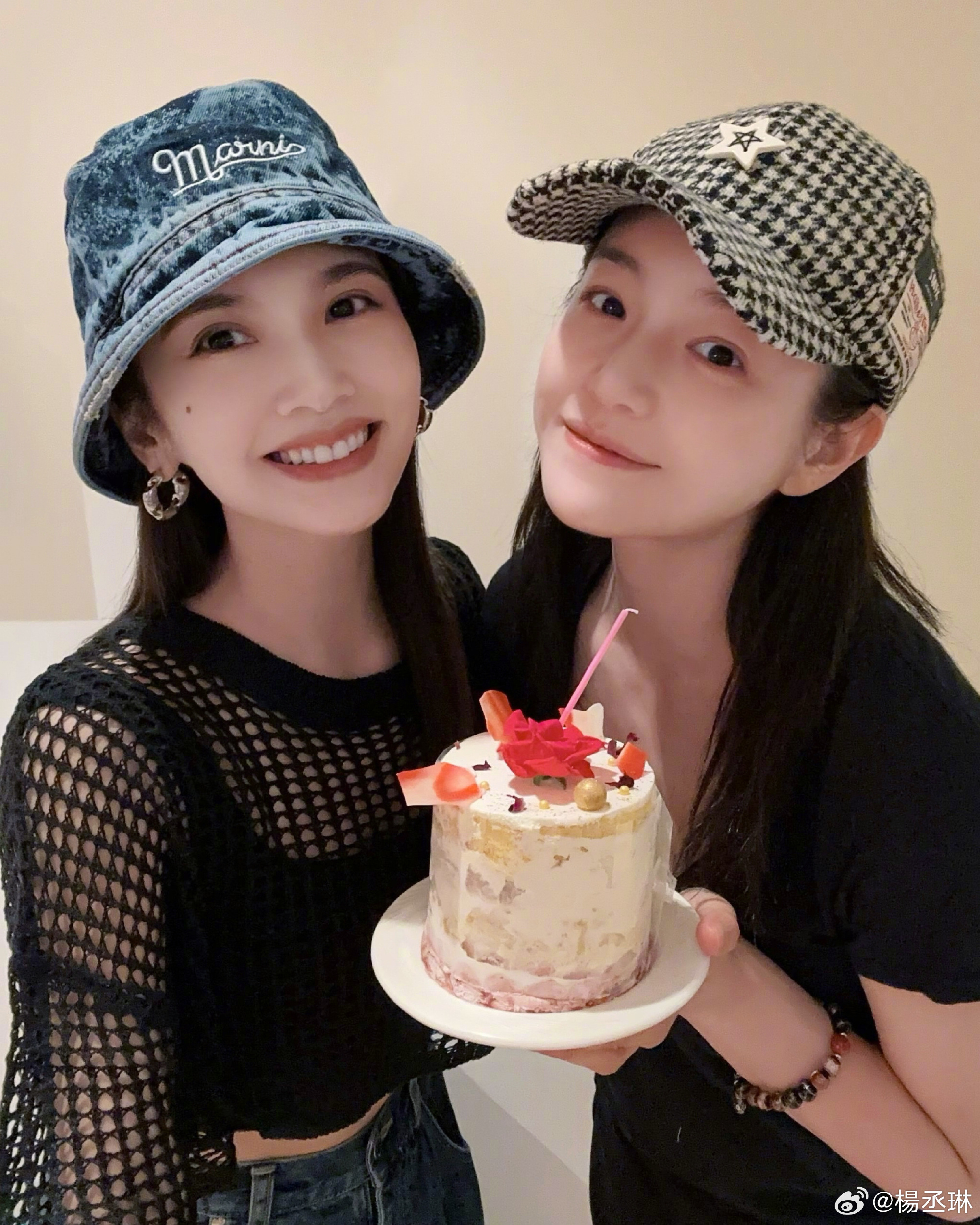 與陳妍希同為「安徽媳婦」，楊丞琳在好友離婚後發聲力挺。（翻攝自楊丞琳微博）