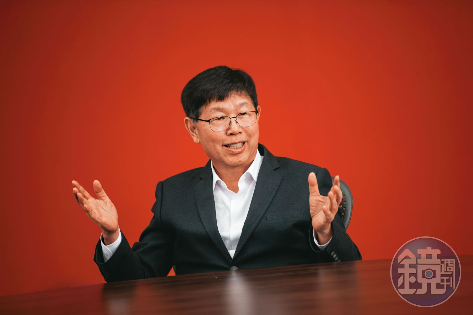 鴻海董事長劉揚偉接受本刊專訪，暢談未來公司發展藍圖，除了蘋果之外，AI伺服器已成第2隻腳，下一步則要做大電動車。