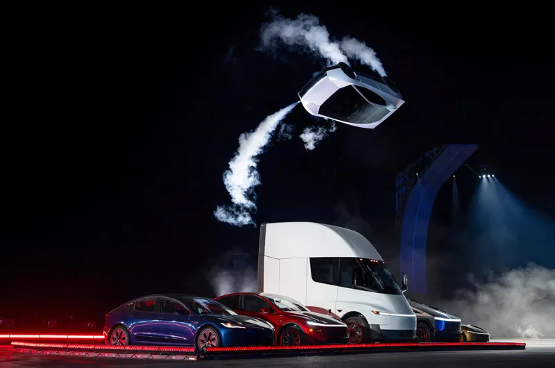 車誌/全球加速最快跑車，還能飛！第二代Tesla Roadster 正式亮相