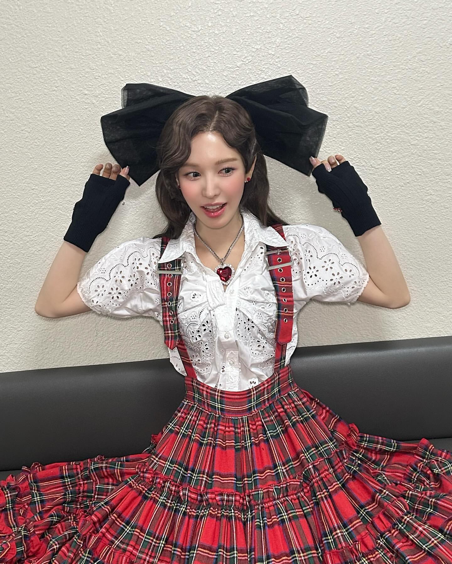 同公司Red Velvet成員WENDY也親自透過粉絲交流平台向粉絲說明自己缺席SM演唱會的原因。(翻攝WENDY INS)