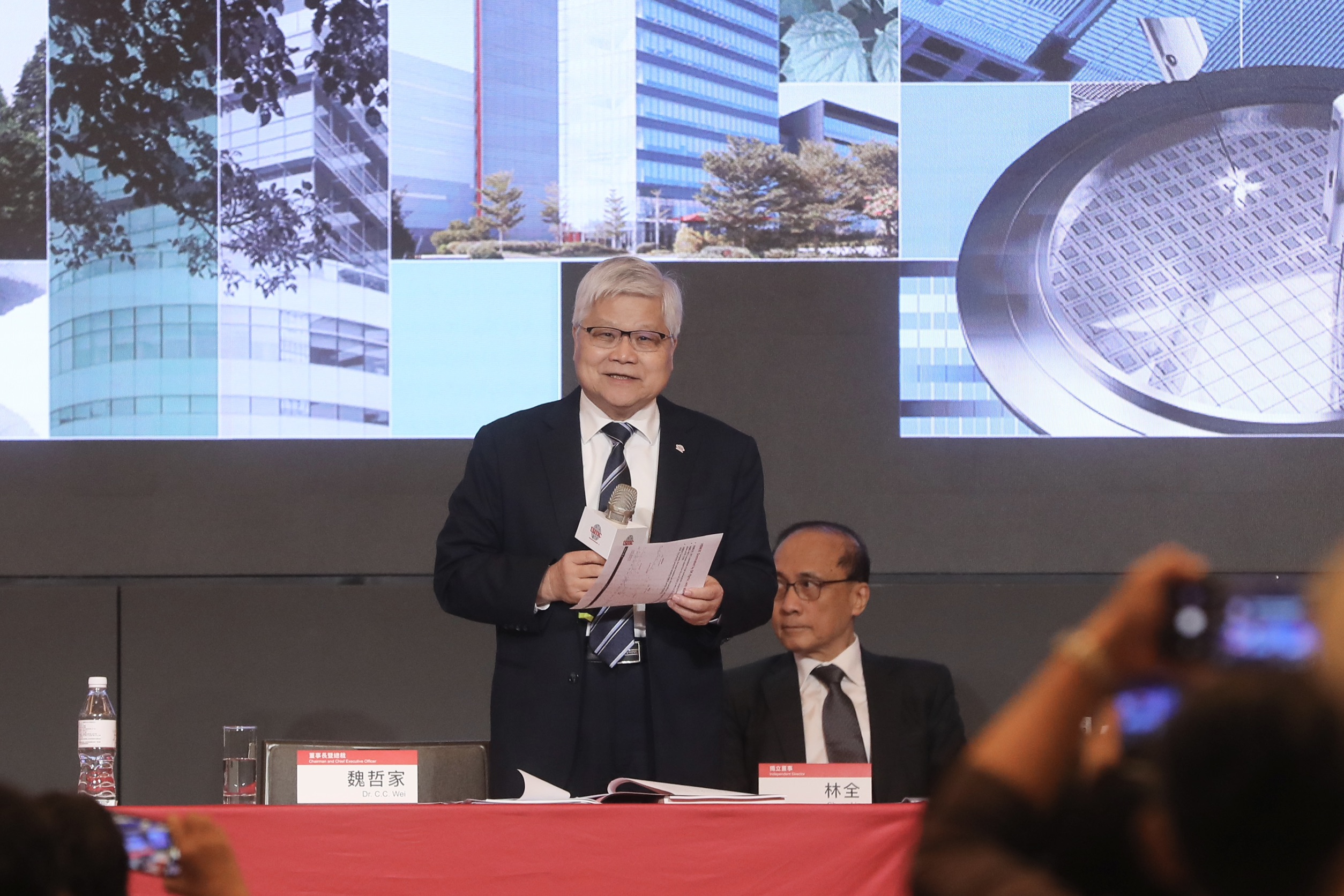 魏哲家表示今年的業績非常好，只怕全球的經濟往下掉。