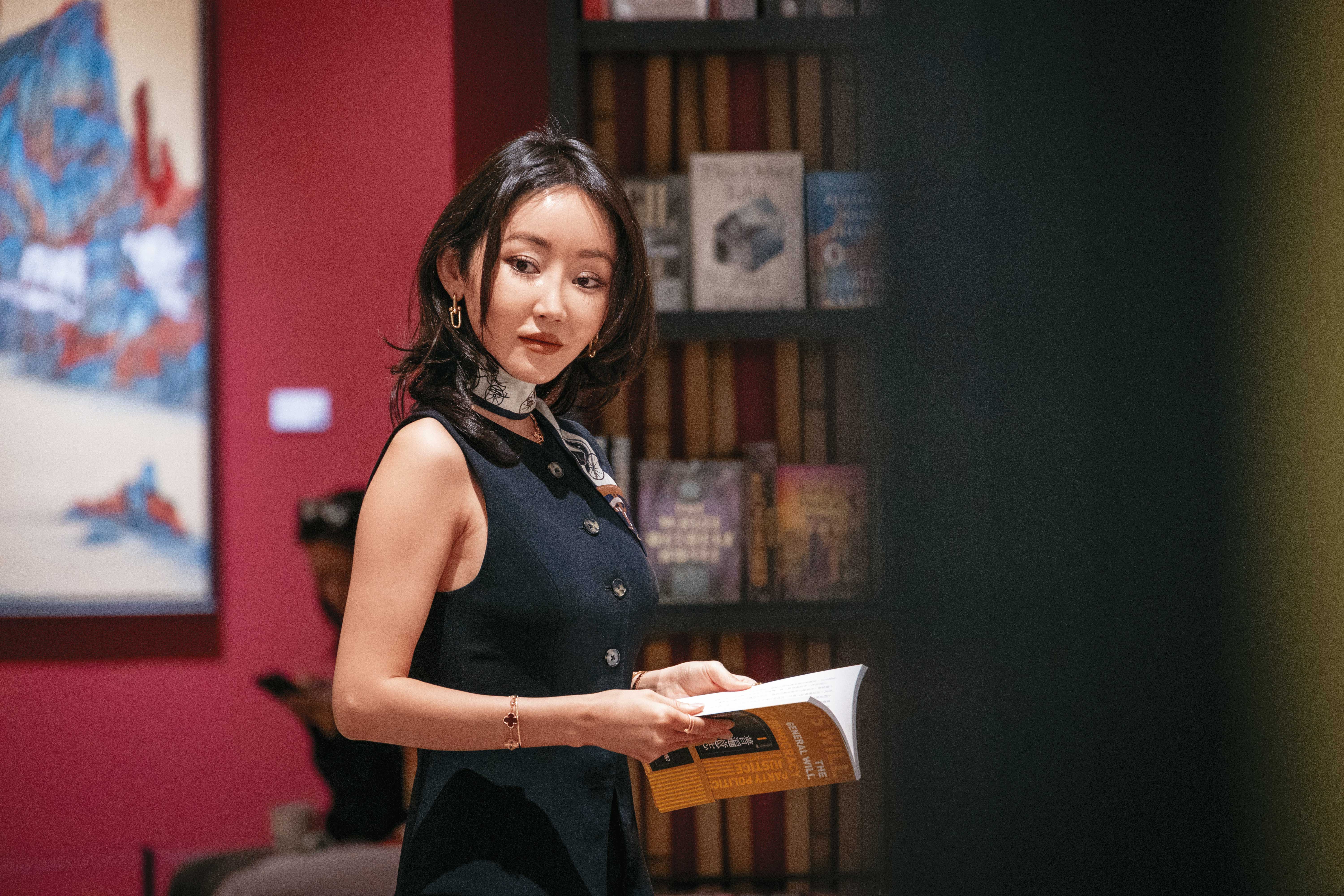 因自幼失學,朴研美稱自己求知若渴。