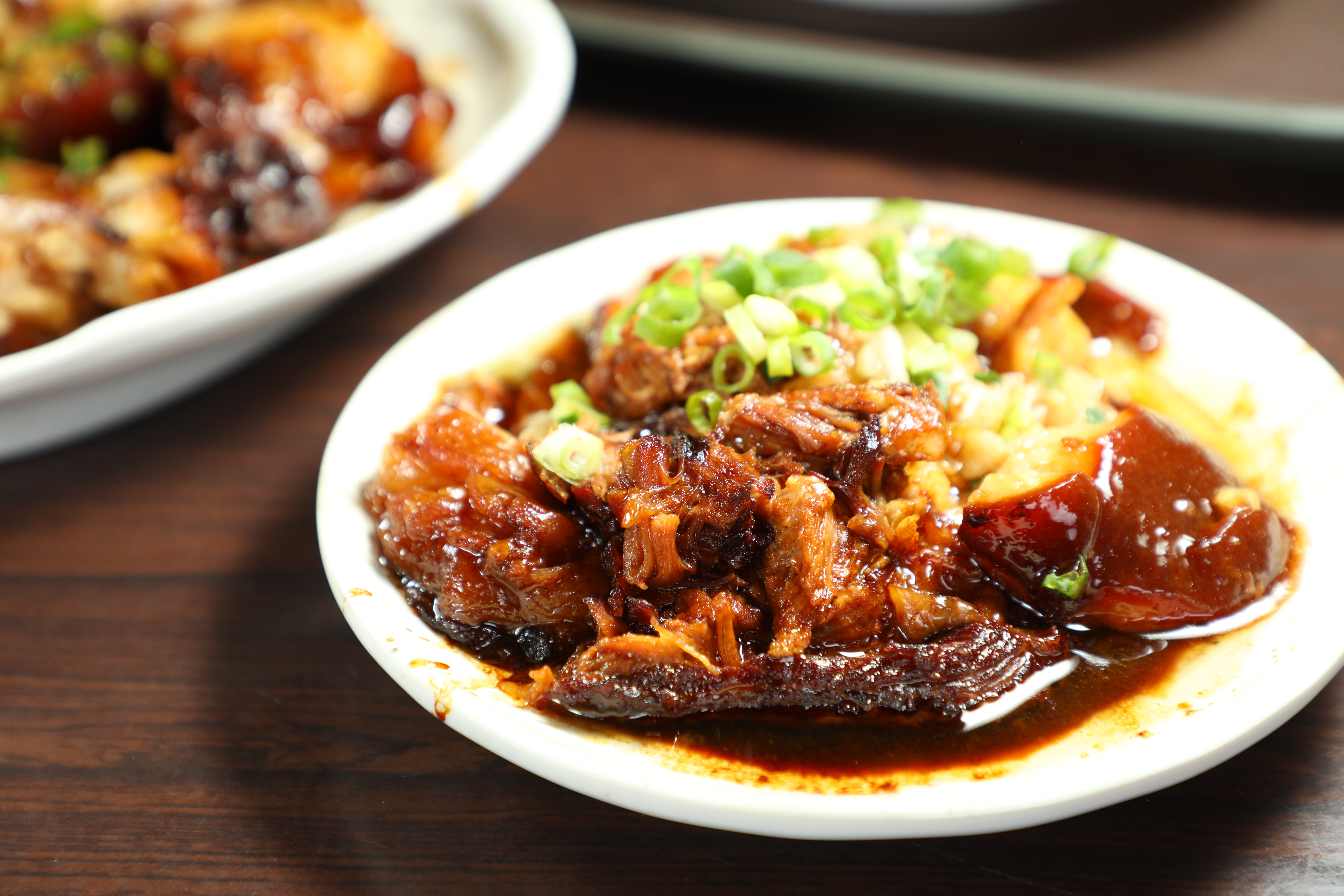 軟嫩帶皮的「腿庫肉」是大部分人的最愛。（130元／份）