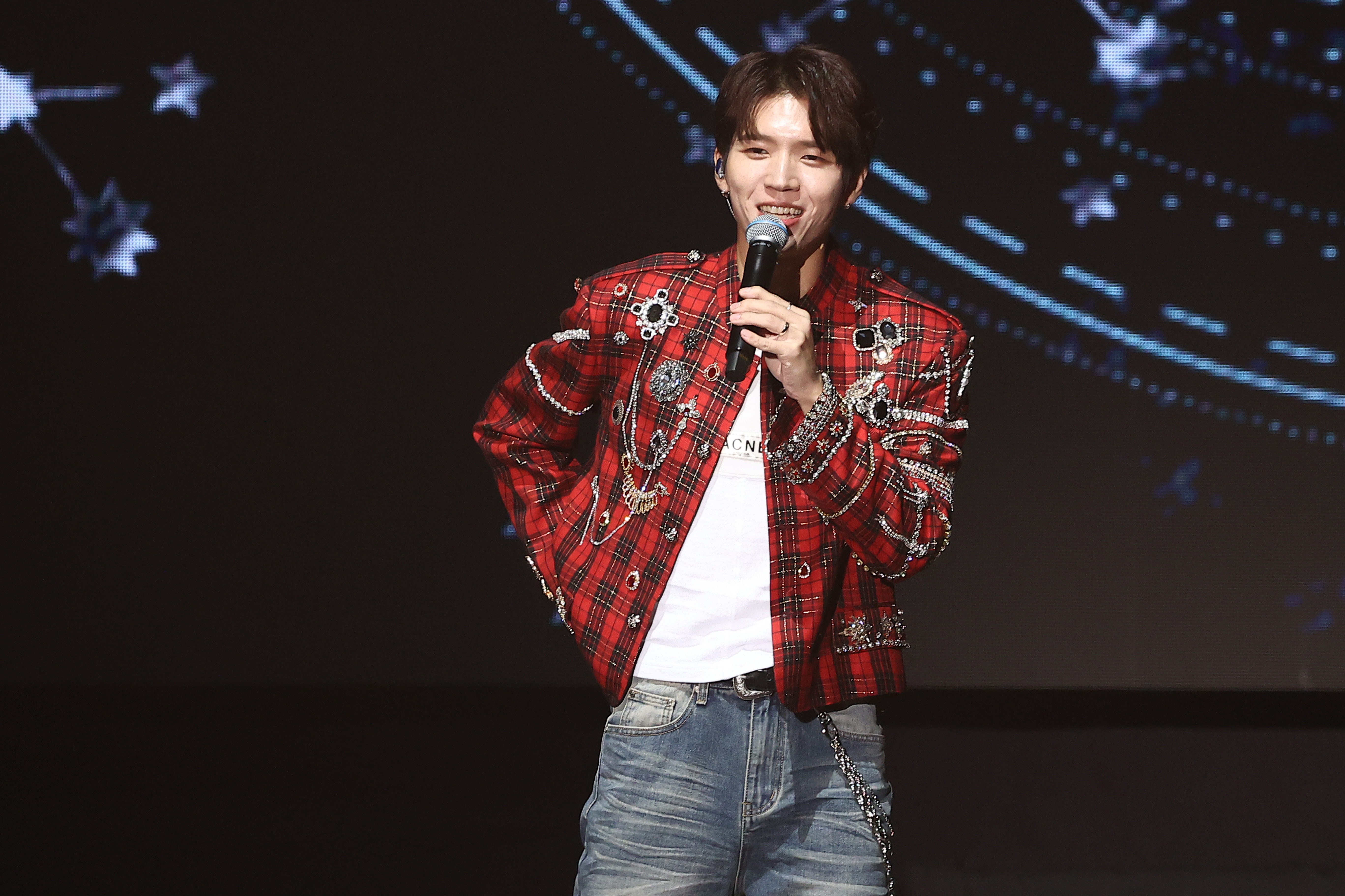 韓星南優鉉在台北舉辦「植木日4」演唱會，和1,600名粉絲共度溫馨愉快的週六夜。