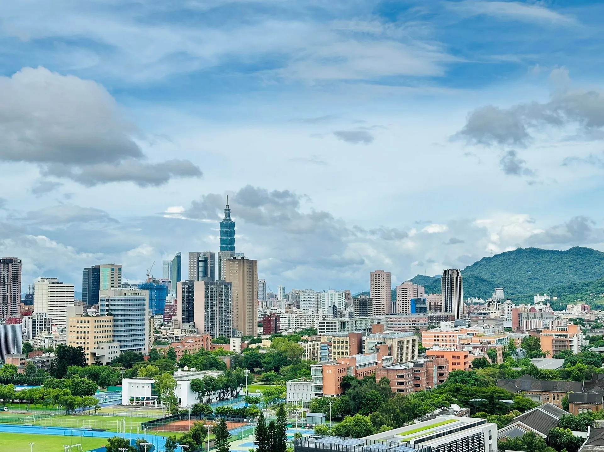 房市交易情報／私中搶破頭！永慶房屋：私校七雄周邊房價大揭密！薇閣旁房價最親民　這兩所私中周邊單價逾百萬