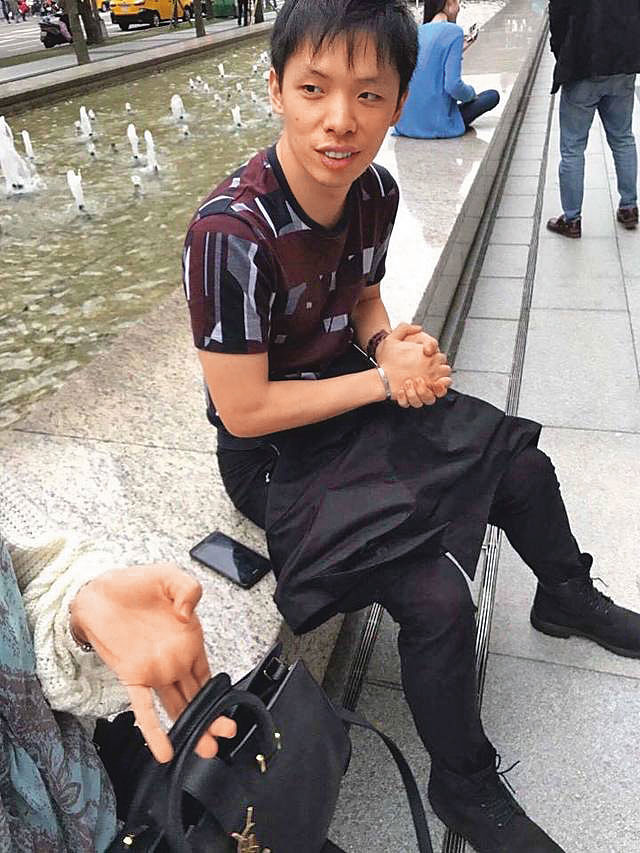 程宇自稱富二代，營造多金形象，實際上卻是前科累累的罪犯。（翻攝程宇臉書）