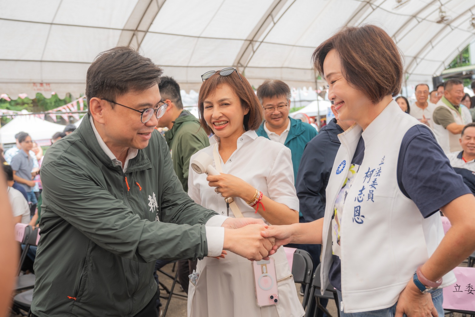 近來因韓劇《鐵拳教育》備受討論,高雄市長候選人賴瑞隆兒子去年的霸凌事件再度受討論。